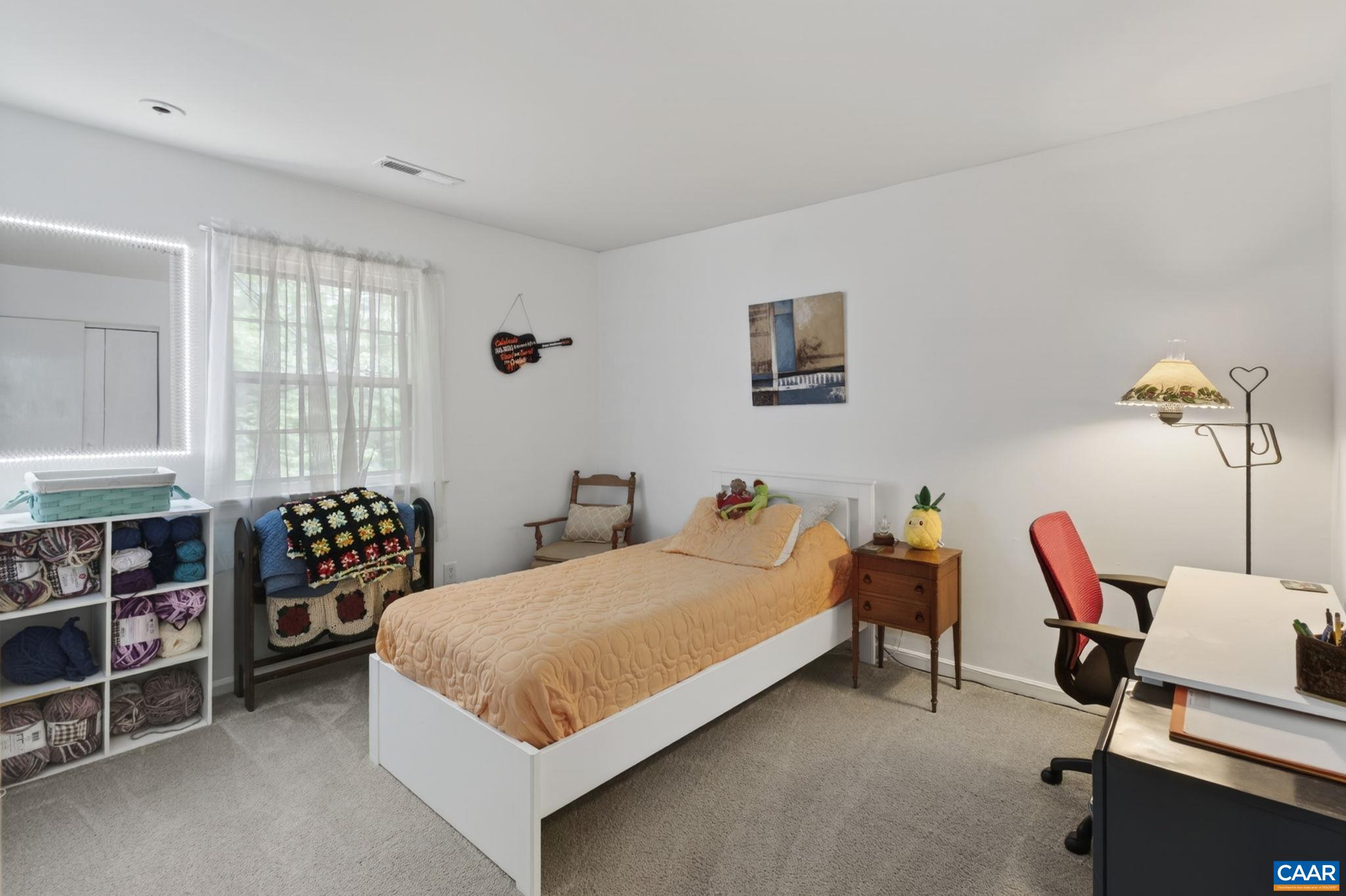 15 GEORGETOWN GREEN, CHARLOTTESVILLE, Virginia 22901, 4 Bedrooms Bedrooms, ,3 BathroomsBathrooms,Residential,15 GEORGETOWN GREEN,678300 MLS # 678300