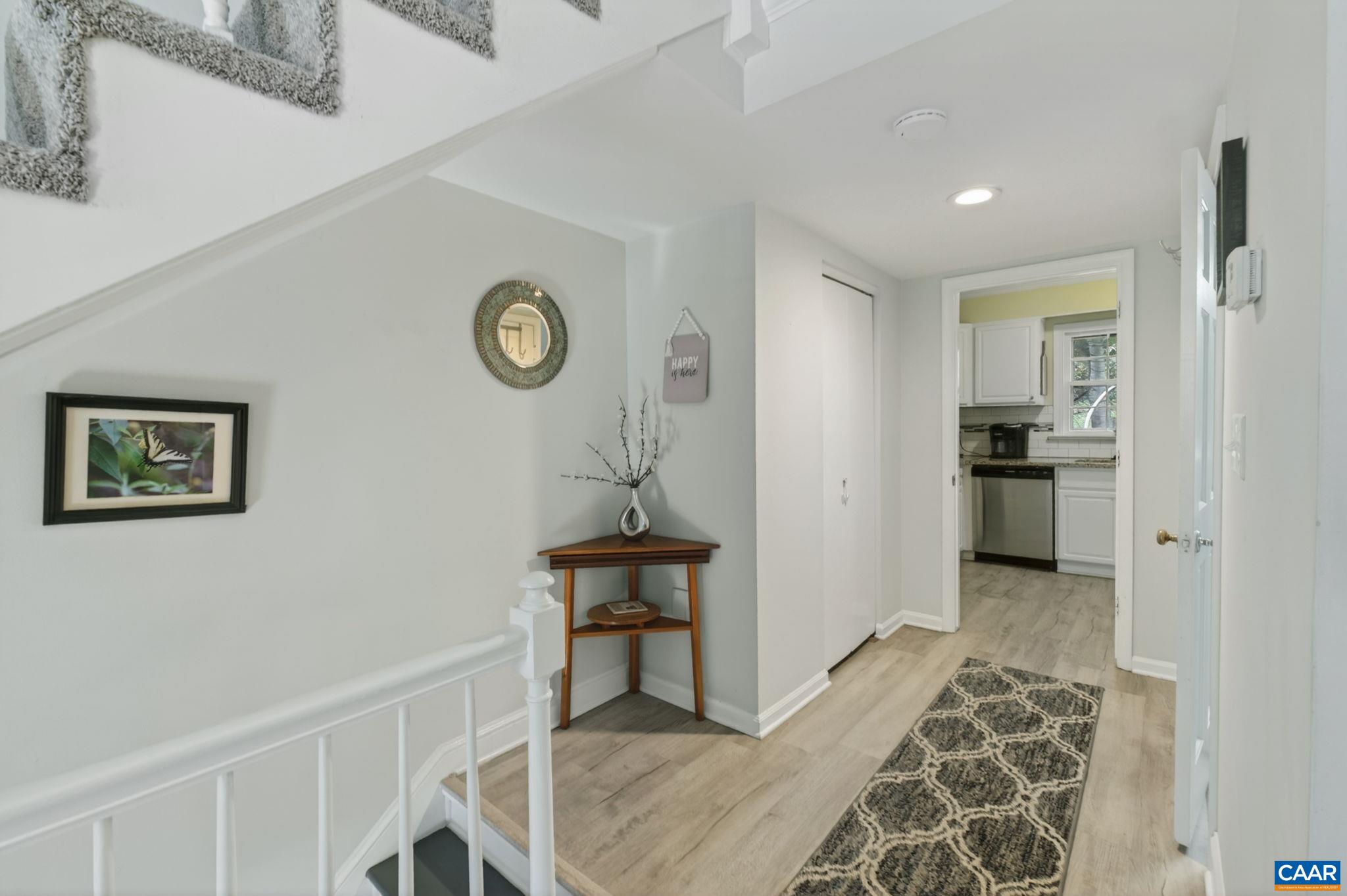 15 GEORGETOWN GREEN, CHARLOTTESVILLE, Virginia 22901, 4 Bedrooms Bedrooms, ,3 BathroomsBathrooms,Residential,15 GEORGETOWN GREEN,678300 MLS # 678300