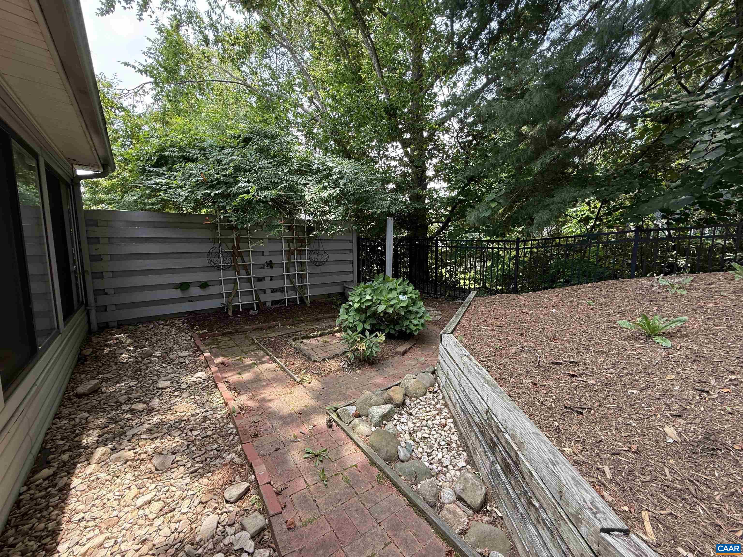 1498 LAKE FOREST DR, CHARLOTTESVILLE, Virginia 22901, 3 Bedrooms Bedrooms, ,2 BathroomsBathrooms,Residential,1498 LAKE FOREST DR,678347 MLS # 678347 1498 LAKE FOREST DR, CHARLOTTESVILLE, Virginia 22901, 3 Bedrooms Bedrooms, ,2 BathroomsBathrooms,Residential,1498 LAKE FOREST DR,678347 MLS # 678347