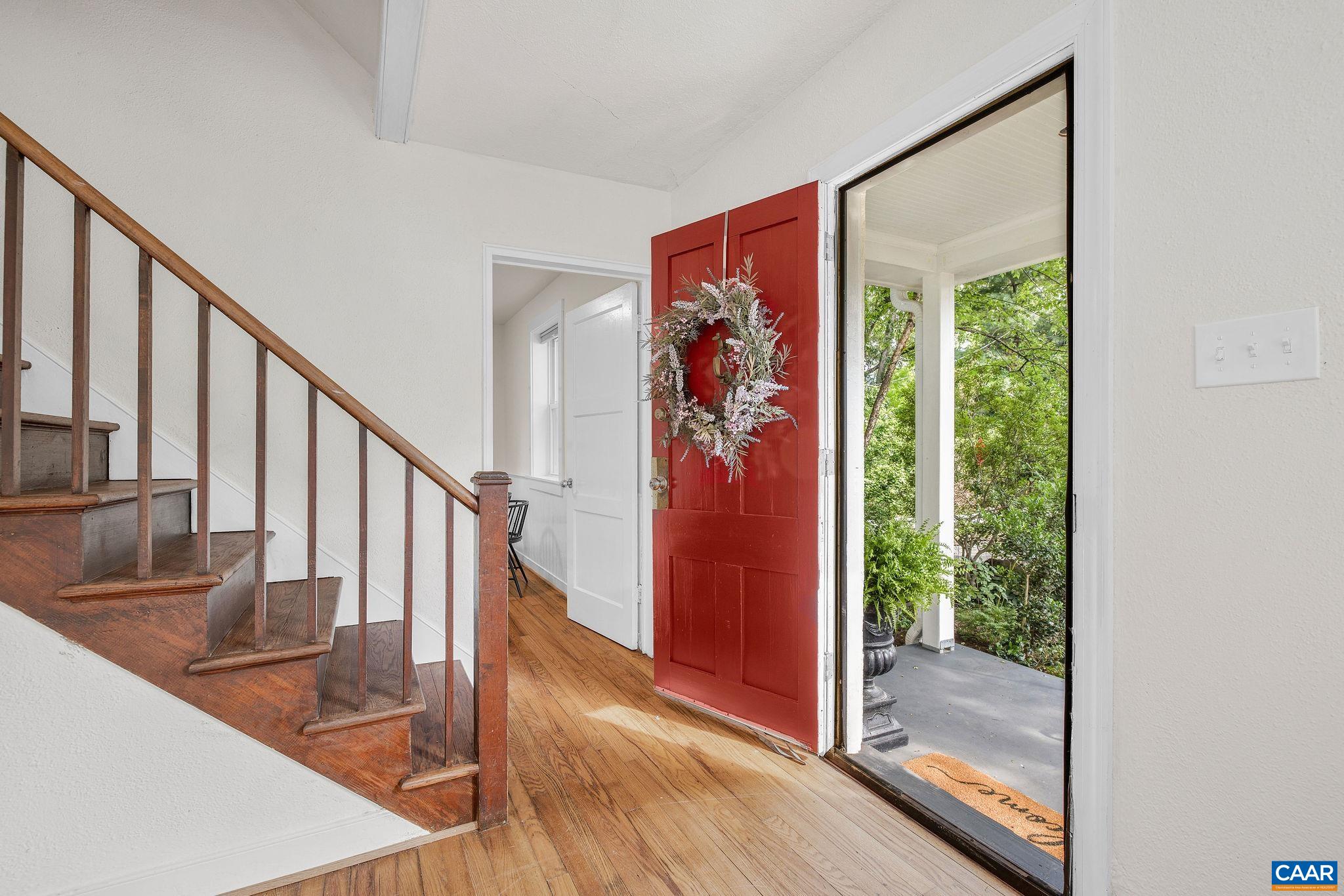 500 DRUID AVE, CHARLOTTESVILLE, Virginia 22902, 3 Bedrooms Bedrooms, ,2 BathroomsBathrooms,Residential,500 DRUID AVE,678350 MLS # 678350 500 DRUID AVE, CHARLOTTESVILLE, Virginia 22902, 3 Bedrooms Bedrooms, ,2 BathroomsBathrooms,Residential,500 DRUID AVE,678350 MLS # 678350