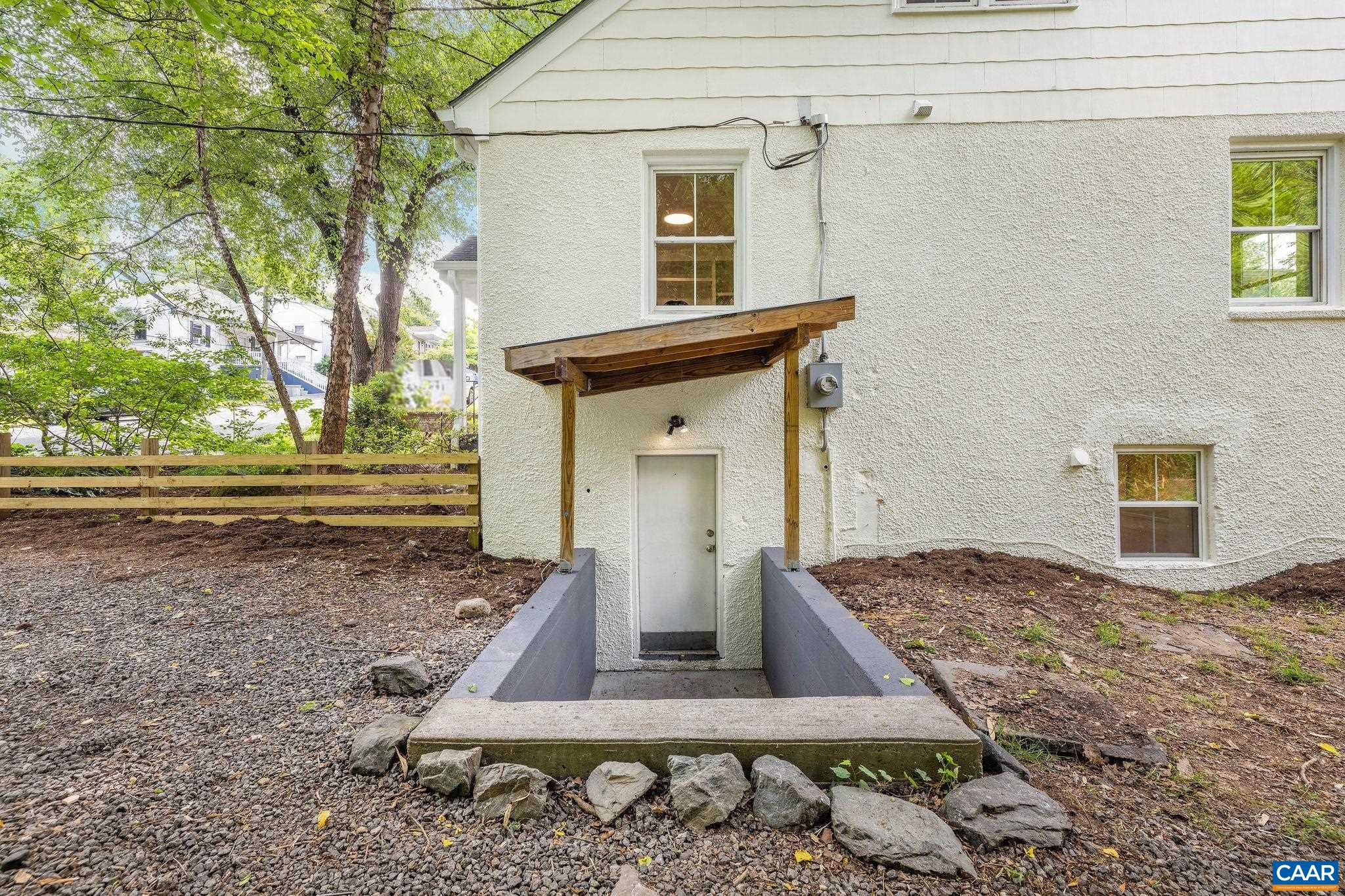 500 DRUID AVE, CHARLOTTESVILLE, Virginia 22902, 3 Bedrooms Bedrooms, ,2 BathroomsBathrooms,Residential,500 DRUID AVE,678350 MLS # 678350 500 DRUID AVE, CHARLOTTESVILLE, Virginia 22902, 3 Bedrooms Bedrooms, ,2 BathroomsBathrooms,Residential,500 DRUID AVE,678350 MLS # 678350