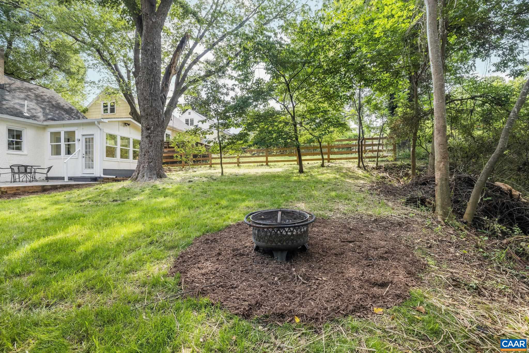 500 DRUID AVE, CHARLOTTESVILLE, Virginia 22902, 3 Bedrooms Bedrooms, ,2 BathroomsBathrooms,Residential,500 DRUID AVE,678350 MLS # 678350 500 DRUID AVE, CHARLOTTESVILLE, Virginia 22902, 3 Bedrooms Bedrooms, ,2 BathroomsBathrooms,Residential,500 DRUID AVE,678350 MLS # 678350