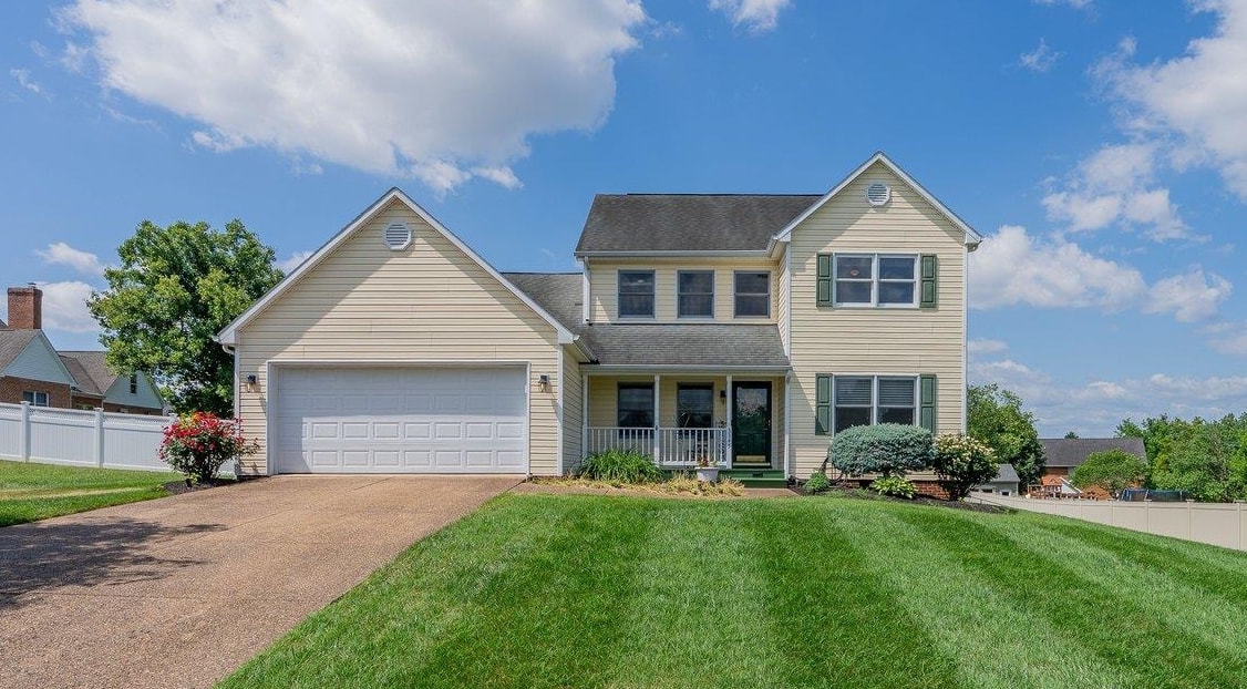 3345 REDBUD LN, ROCKINGHAM, Virginia 22801, 5 Bedrooms Bedrooms, ,2 BathroomsBathrooms,Residential,3345 REDBUD LN,678353 MLS # 678353