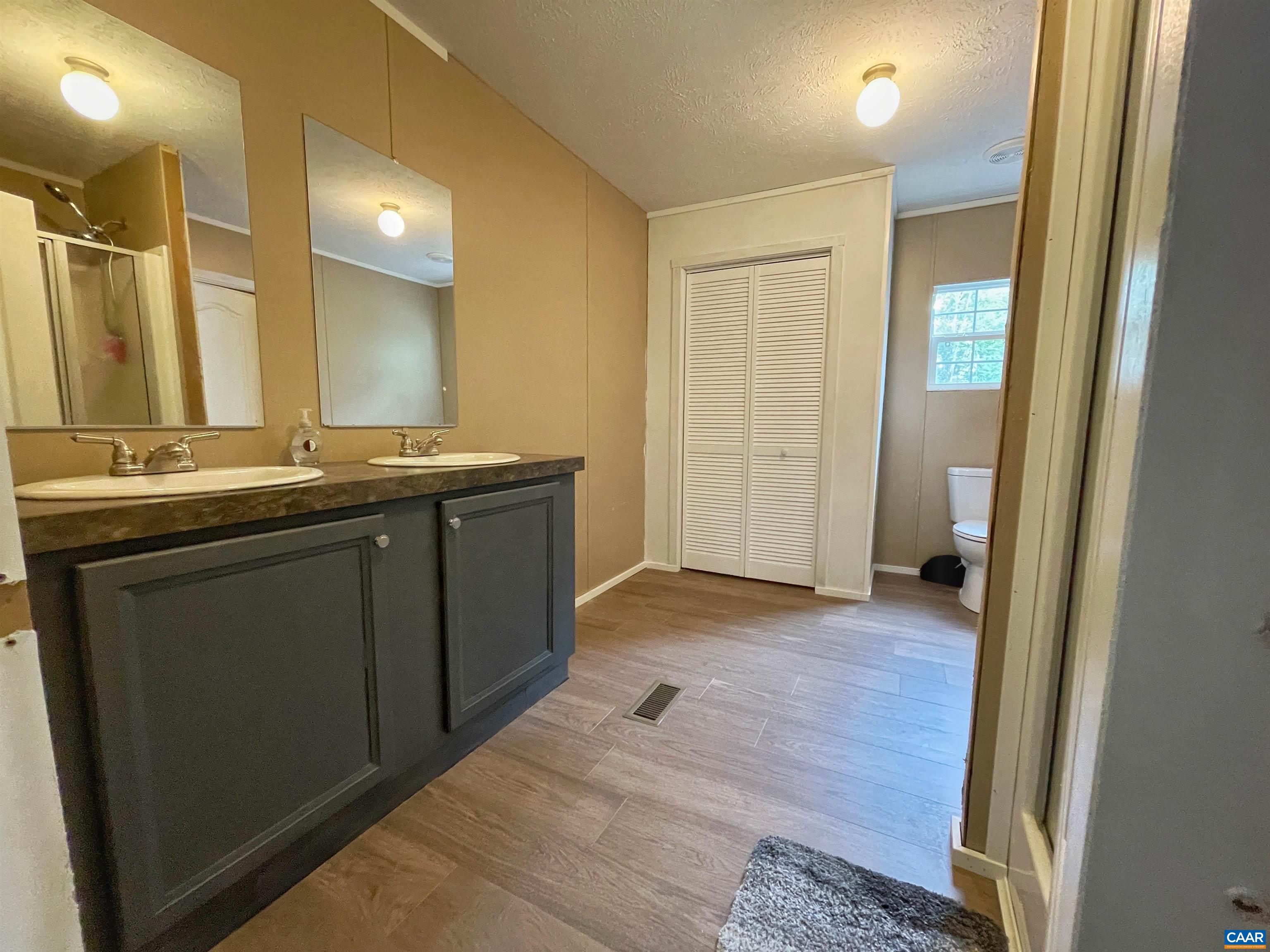 6031 CELT RD, STANARDSVILLE, Virginia 22973, 5 Bedrooms Bedrooms, ,3 BathroomsBathrooms,Residential,6031 CELT RD,678367 MLS # 678367 6031 CELT RD, STANARDSVILLE, Virginia 22973, 5 Bedrooms Bedrooms, ,3 BathroomsBathrooms,Residential,6031 CELT RD,678367 MLS # 678367