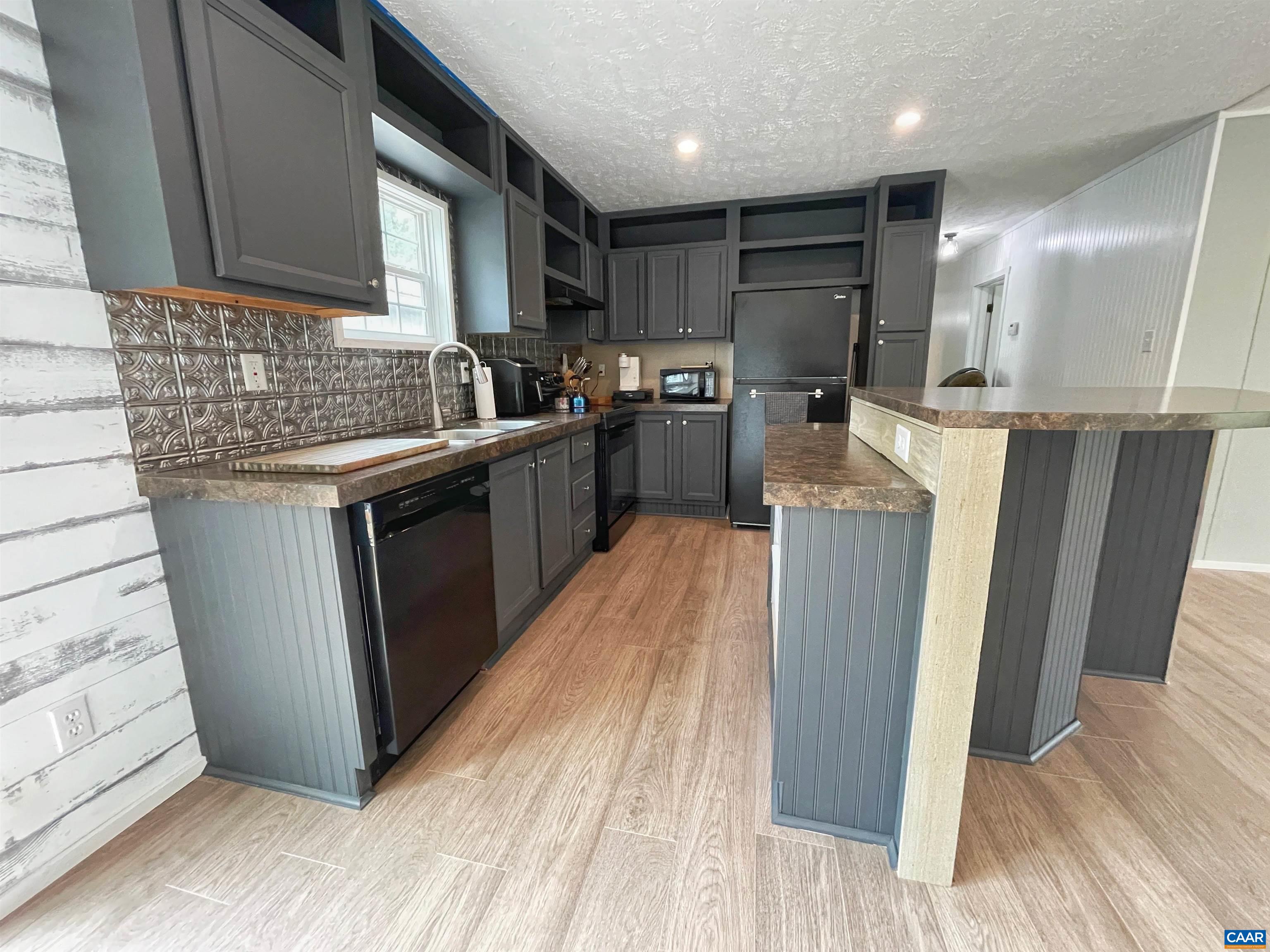 6031 CELT RD, STANARDSVILLE, Virginia 22973, 5 Bedrooms Bedrooms, ,3 BathroomsBathrooms,Residential,6031 CELT RD,678367 MLS # 678367 6031 CELT RD, STANARDSVILLE, Virginia 22973, 5 Bedrooms Bedrooms, ,3 BathroomsBathrooms,Residential,6031 CELT RD,678367 MLS # 678367