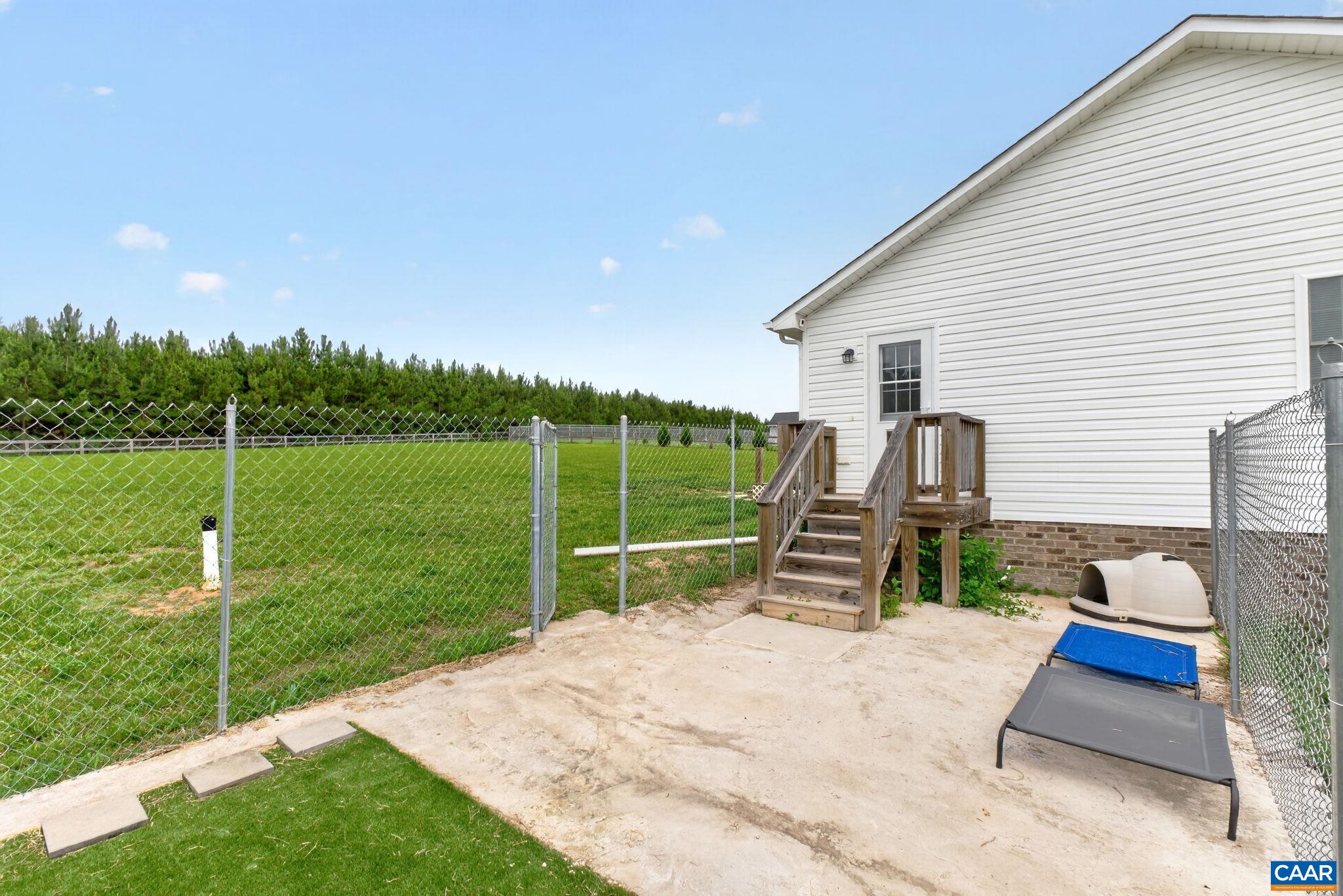 4267 PIN OAK RD, PROSPECT, Virginia 23960, 3 Bedrooms Bedrooms, ,2 BathroomsBathrooms,Residential,4267 PIN OAK RD,678369 MLS # 678369