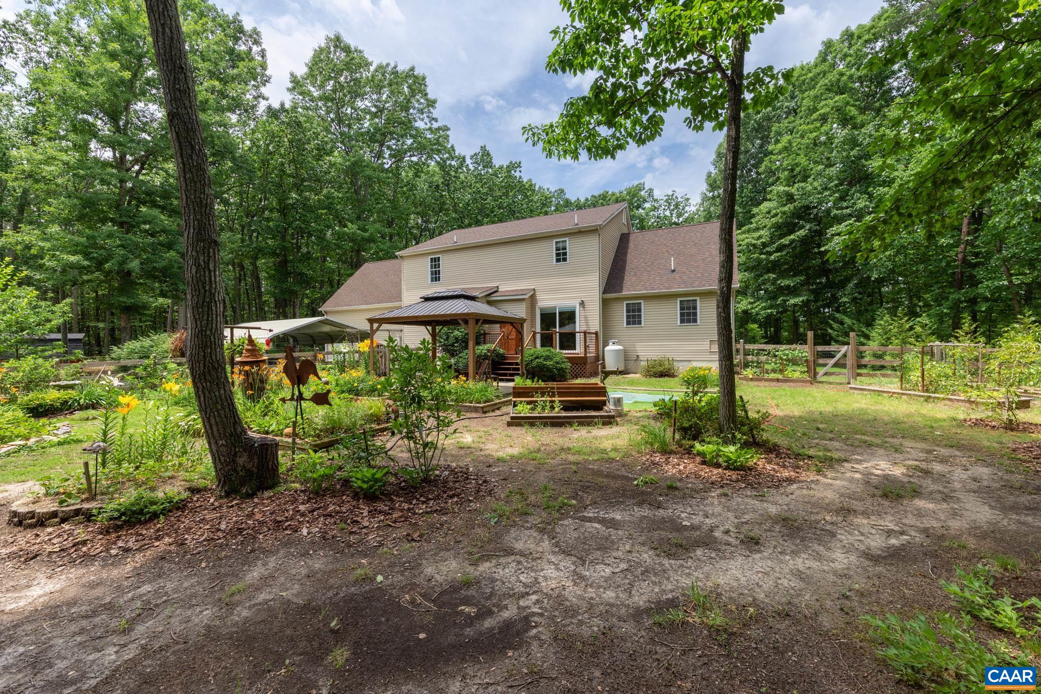 1356 KENTS MILL RD, LOUISA, Virginia 23093, 4 Bedrooms Bedrooms, ,2 BathroomsBathrooms,Residential,1356 KENTS MILL RD,678370 MLS # 678370 1356 KENTS MILL RD, LOUISA, Virginia 23093, 4 Bedrooms Bedrooms, ,2 BathroomsBathrooms,Residential,1356 KENTS MILL RD,678370 MLS # 678370