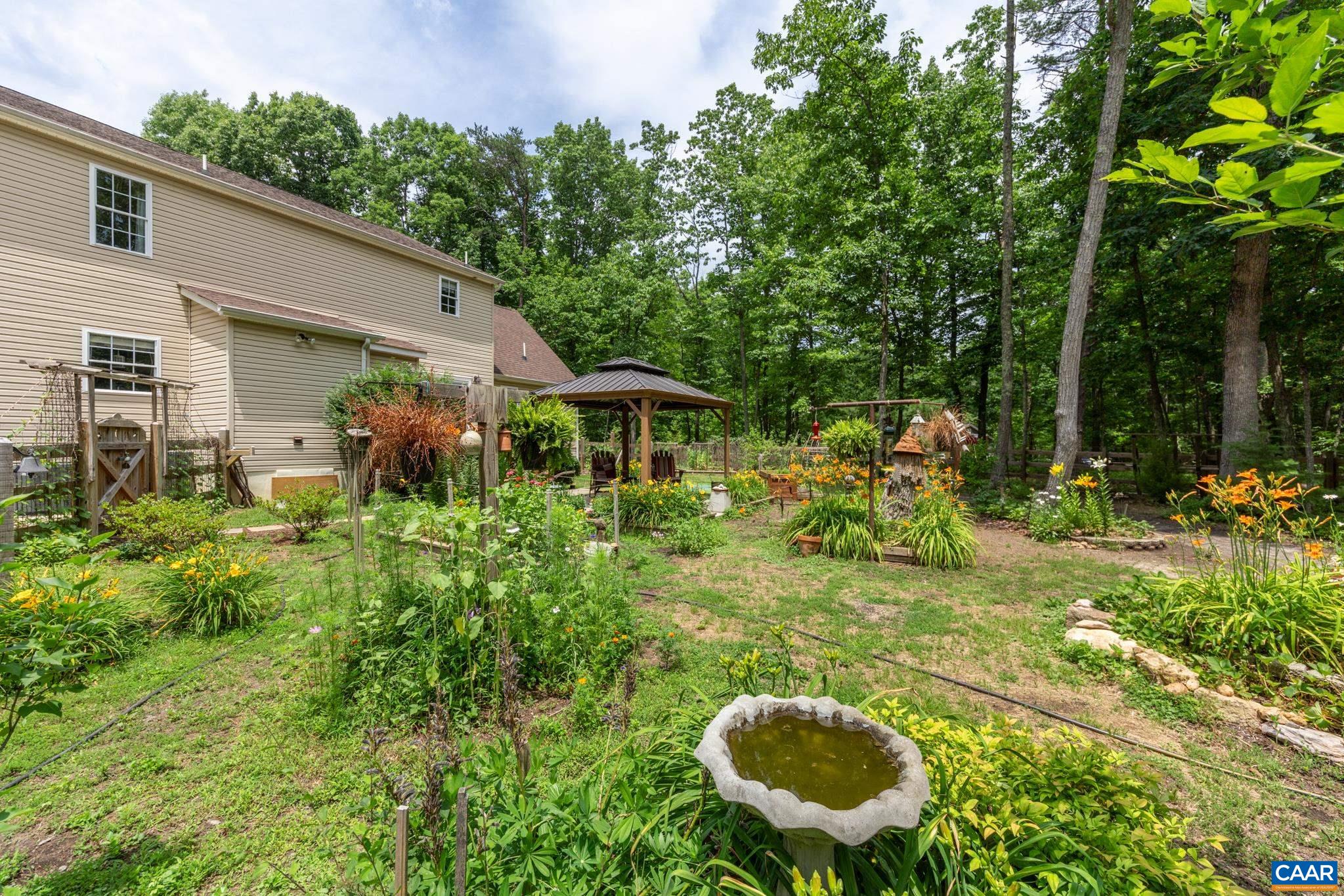 1356 KENTS MILL RD, LOUISA, Virginia 23093, 4 Bedrooms Bedrooms, ,2 BathroomsBathrooms,Residential,1356 KENTS MILL RD,678370 MLS # 678370 1356 KENTS MILL RD, LOUISA, Virginia 23093, 4 Bedrooms Bedrooms, ,2 BathroomsBathrooms,Residential,1356 KENTS MILL RD,678370 MLS # 678370
