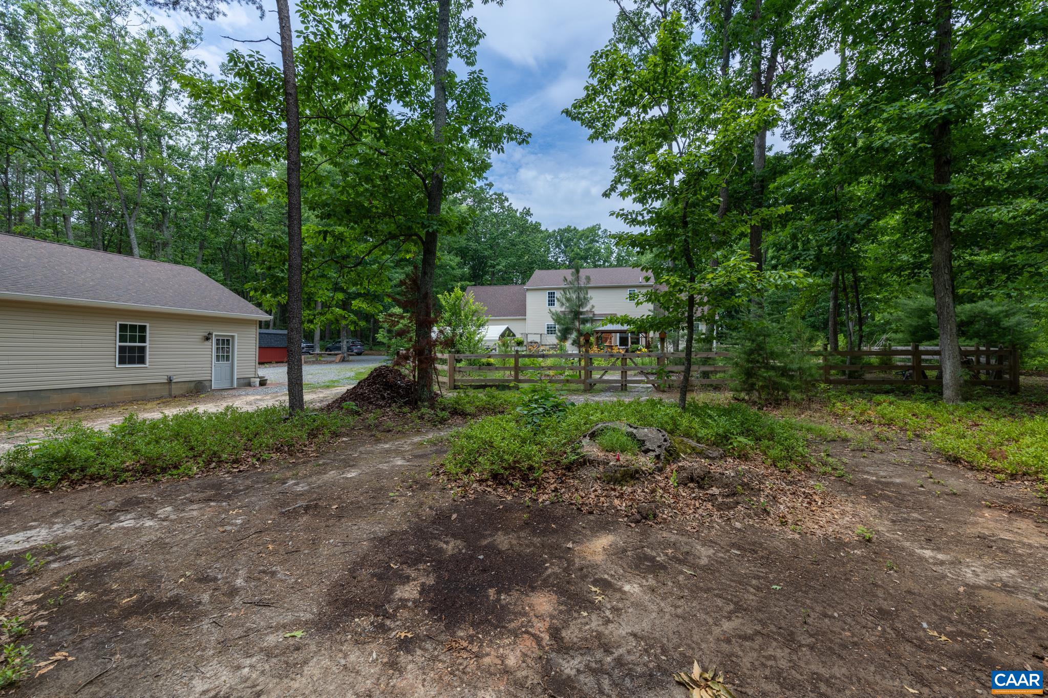 1356 KENTS MILL RD, LOUISA, Virginia 23093, 4 Bedrooms Bedrooms, ,2 BathroomsBathrooms,Residential,1356 KENTS MILL RD,678370 MLS # 678370 1356 KENTS MILL RD, LOUISA, Virginia 23093, 4 Bedrooms Bedrooms, ,2 BathroomsBathrooms,Residential,1356 KENTS MILL RD,678370 MLS # 678370