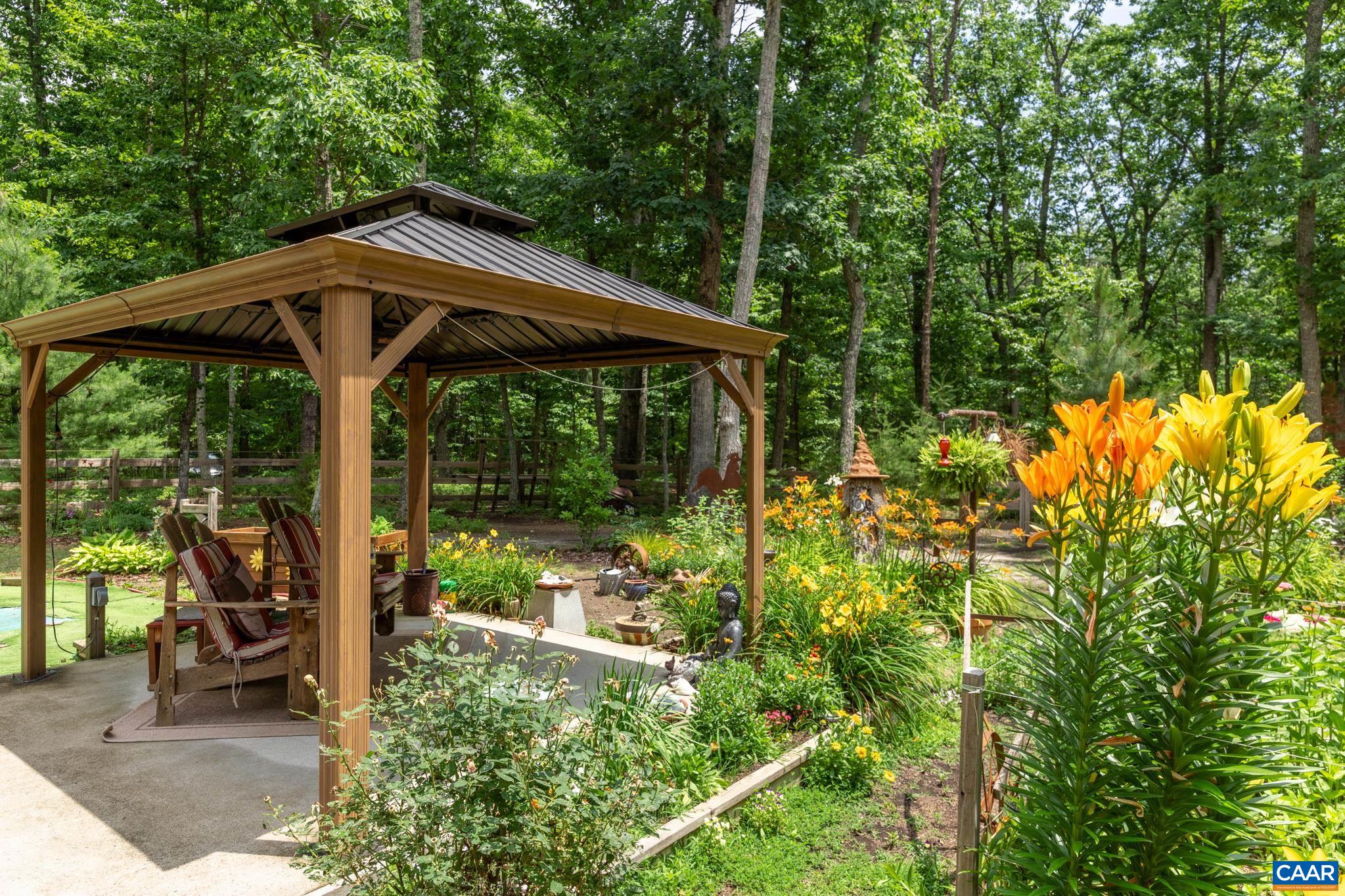 1356 KENTS MILL RD, LOUISA, Virginia 23093, 4 Bedrooms Bedrooms, ,2 BathroomsBathrooms,Residential,1356 KENTS MILL RD,678370 MLS # 678370 1356 KENTS MILL RD, LOUISA, Virginia 23093, 4 Bedrooms Bedrooms, ,2 BathroomsBathrooms,Residential,1356 KENTS MILL RD,678370 MLS # 678370