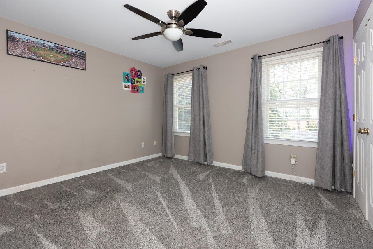 245 NORTHVIEW DR, DAYTON, Virginia 22821, 5 Bedrooms Bedrooms, ,2 BathroomsBathrooms,Residential,245 NORTHVIEW DR,678372 MLS # 678372