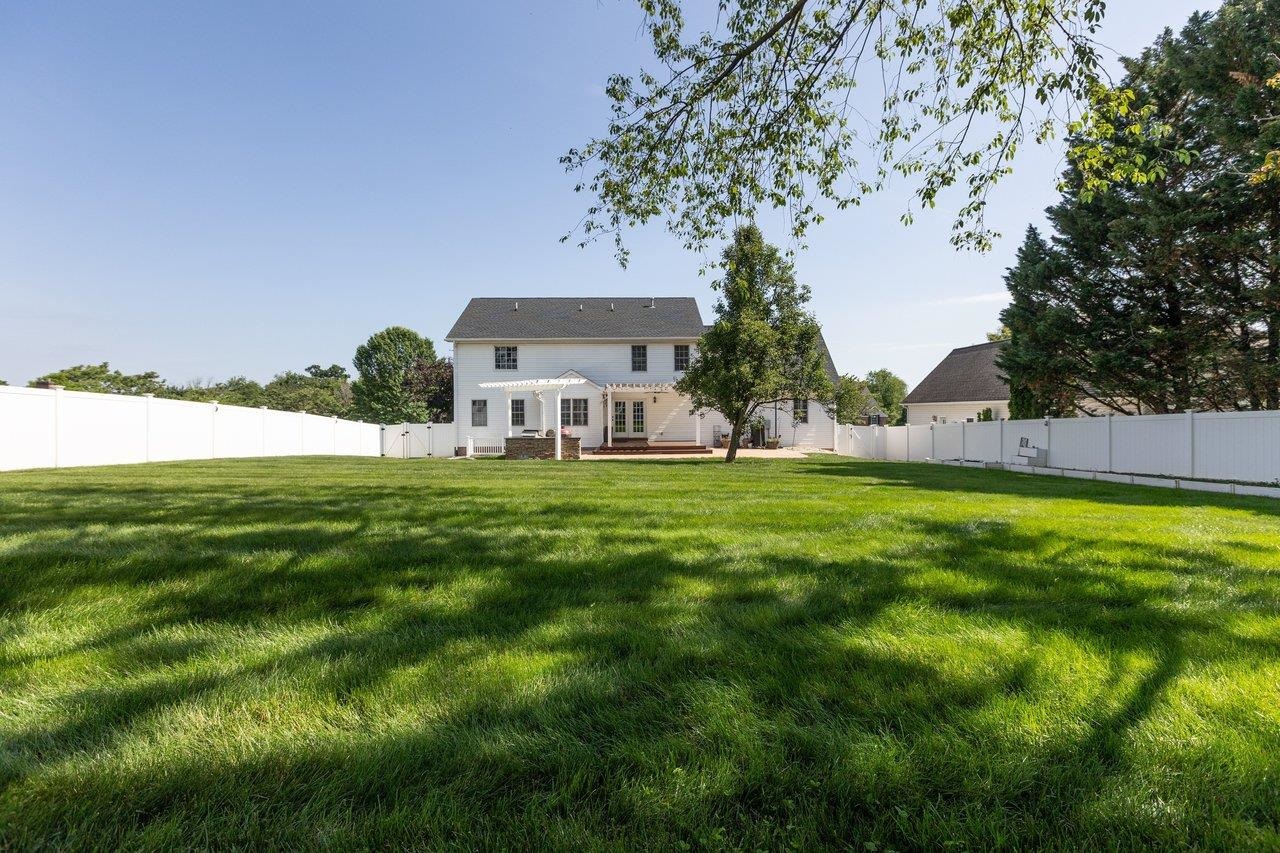245 NORTHVIEW DR, DAYTON, Virginia 22821, 5 Bedrooms Bedrooms, ,2 BathroomsBathrooms,Residential,245 NORTHVIEW DR,678372 MLS # 678372