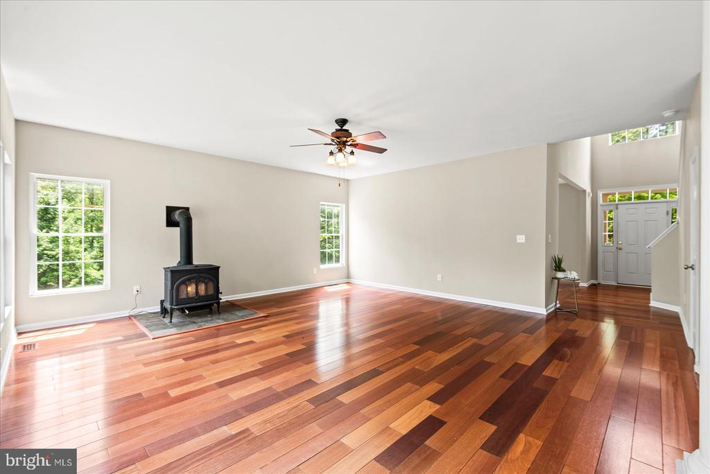 5621 TOWLES MILL RD, PARTLOW, Virginia 22534, 4 Bedrooms Bedrooms, ,3 BathroomsBathrooms,Residential,5621 TOWLES MILL RD,VASP2041366 MLS # VASP2041366