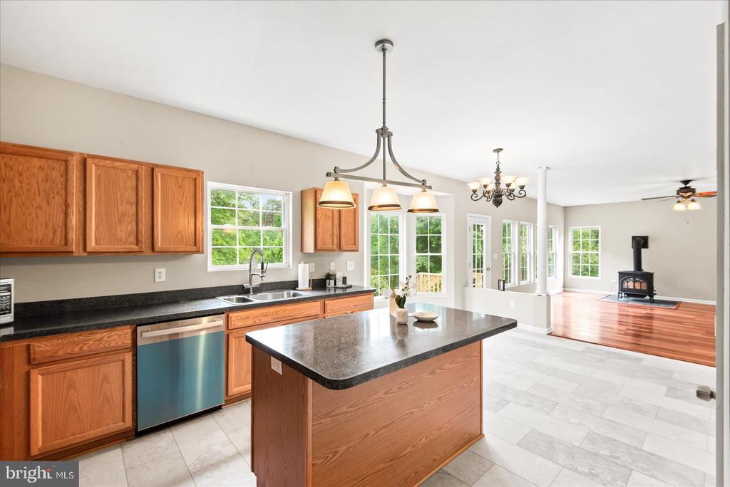 5621 TOWLES MILL RD, PARTLOW, Virginia 22534, 4 Bedrooms Bedrooms, ,3 BathroomsBathrooms,Residential,5621 TOWLES MILL RD,VASP2041366 MLS # VASP2041366