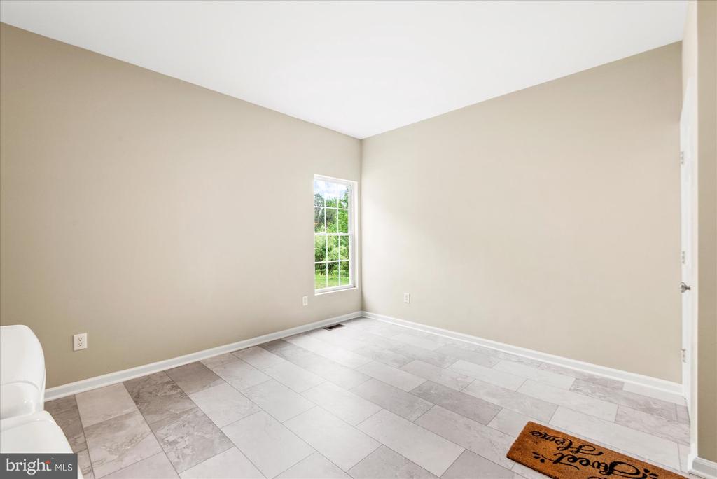 5621 TOWLES MILL RD, PARTLOW, Virginia 22534, 4 Bedrooms Bedrooms, ,3 BathroomsBathrooms,Residential,5621 TOWLES MILL RD,VASP2041366 MLS # VASP2041366