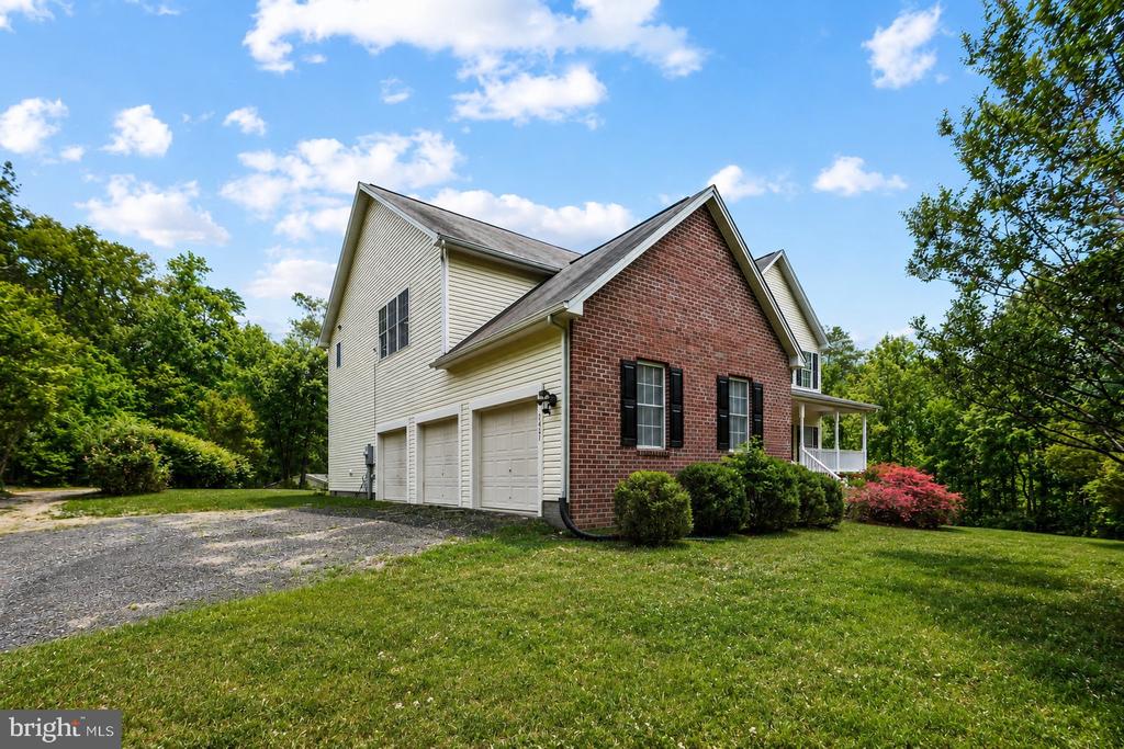 5621 TOWLES MILL RD, PARTLOW, Virginia 22534, 4 Bedrooms Bedrooms, ,3 BathroomsBathrooms,Residential,5621 TOWLES MILL RD,VASP2041366 MLS # VASP2041366