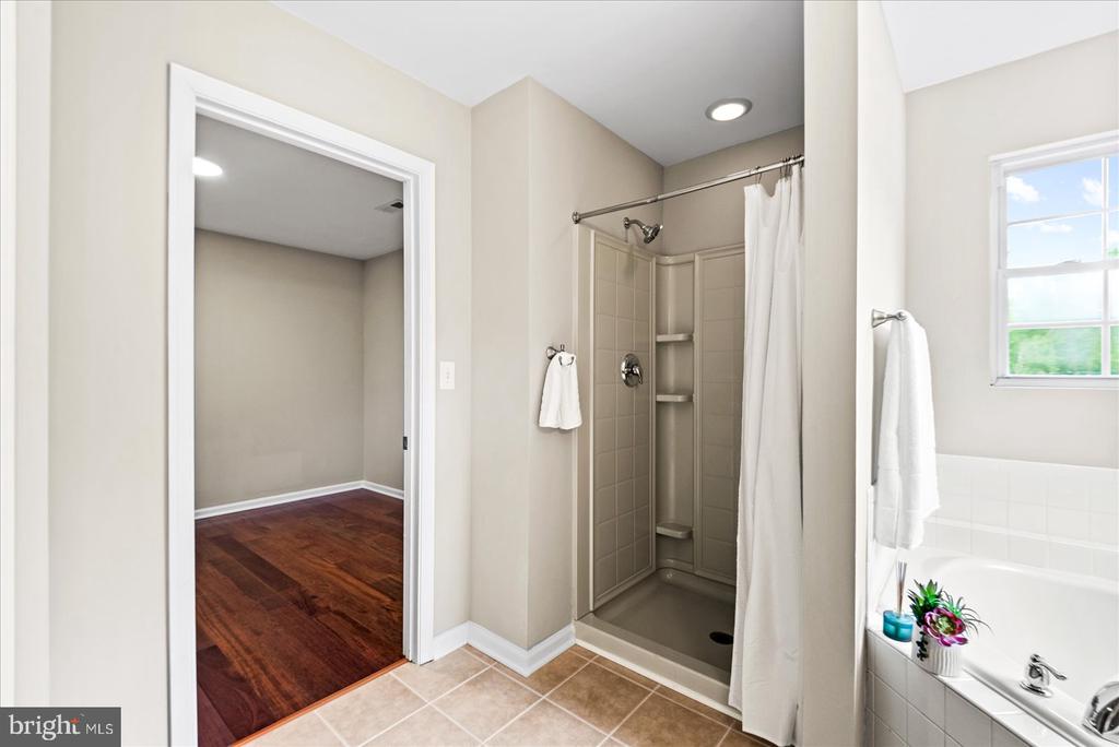 5621 TOWLES MILL RD, PARTLOW, Virginia 22534, 4 Bedrooms Bedrooms, ,3 BathroomsBathrooms,Residential,5621 TOWLES MILL RD,VASP2041366 MLS # VASP2041366