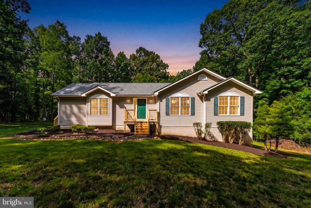 20065 CROOKED RUN RD, CULPEPER, Virginia 22701, 4 Bedrooms Bedrooms, ,3 BathroomsBathrooms,Residential,20065 CROOKED RUN RD,VACU2014042 MLS # VACU2014042 20065 CROOKED RUN RD, CULPEPER, Virginia 22701, 4 Bedrooms Bedrooms, ,3 BathroomsBathrooms,Residential,20065 CROOKED RUN RD,VACU2014042 MLS # VACU2014042
