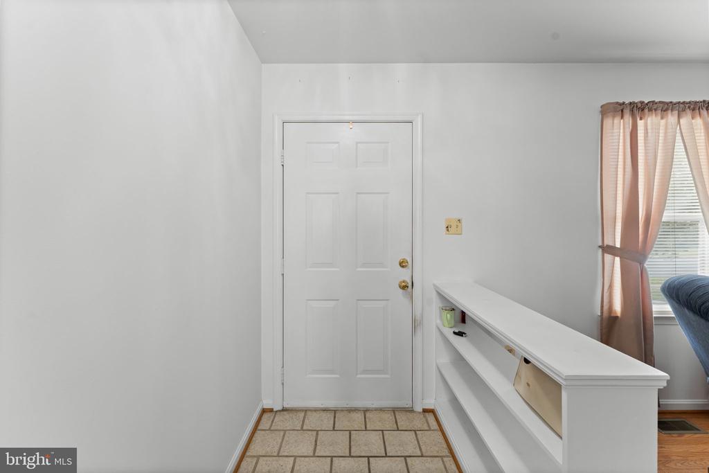 11737 BATTLE RIDGE DR, REMINGTON, Virginia 22734, 3 Bedrooms Bedrooms, ,2 BathroomsBathrooms,Residential,11737 BATTLE RIDGE DR,VAFQ2022502 MLS # VAFQ2022502 11737 BATTLE RIDGE DR, REMINGTON, Virginia 22734, 3 Bedrooms Bedrooms, ,2 BathroomsBathrooms,Residential,11737 BATTLE RIDGE DR,VAFQ2022502 MLS # VAFQ2022502