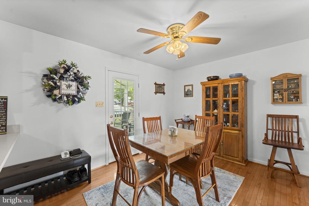11737 BATTLE RIDGE DR, REMINGTON, Virginia 22734, 3 Bedrooms Bedrooms, ,2 BathroomsBathrooms,Residential,11737 BATTLE RIDGE DR,VAFQ2022502 MLS # VAFQ2022502 11737 BATTLE RIDGE DR, REMINGTON, Virginia 22734, 3 Bedrooms Bedrooms, ,2 BathroomsBathrooms,Residential,11737 BATTLE RIDGE DR,VAFQ2022502 MLS # VAFQ2022502