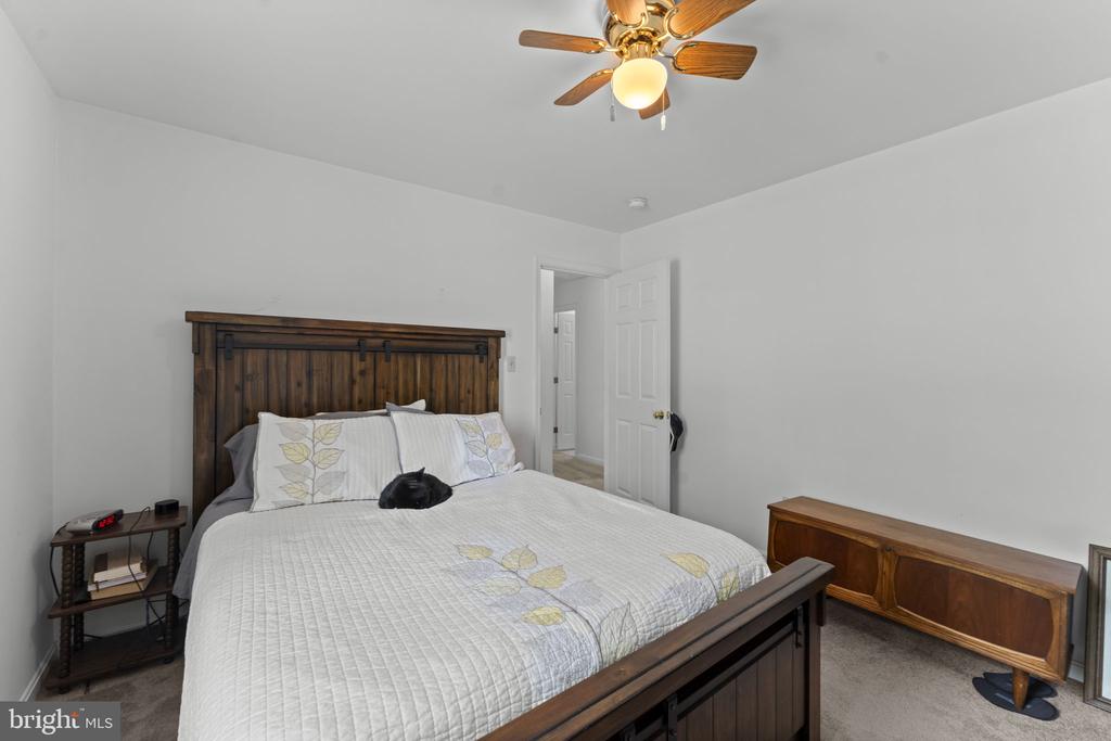 11737 BATTLE RIDGE DR, REMINGTON, Virginia 22734, 3 Bedrooms Bedrooms, ,2 BathroomsBathrooms,Residential,11737 BATTLE RIDGE DR,VAFQ2022502 MLS # VAFQ2022502 11737 BATTLE RIDGE DR, REMINGTON, Virginia 22734, 3 Bedrooms Bedrooms, ,2 BathroomsBathrooms,Residential,11737 BATTLE RIDGE DR,VAFQ2022502 MLS # VAFQ2022502