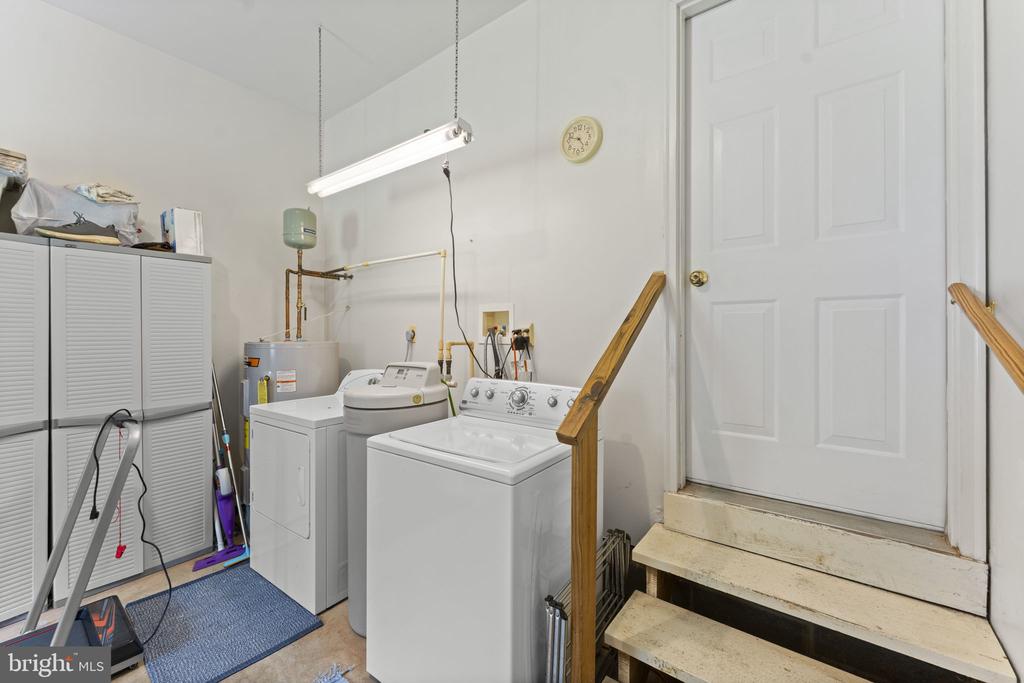 11737 BATTLE RIDGE DR, REMINGTON, Virginia 22734, 3 Bedrooms Bedrooms, ,2 BathroomsBathrooms,Residential,11737 BATTLE RIDGE DR,VAFQ2022502 MLS # VAFQ2022502 11737 BATTLE RIDGE DR, REMINGTON, Virginia 22734, 3 Bedrooms Bedrooms, ,2 BathroomsBathrooms,Residential,11737 BATTLE RIDGE DR,VAFQ2022502 MLS # VAFQ2022502