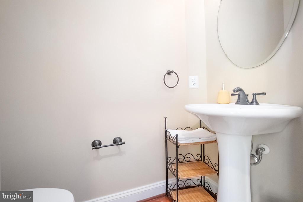 7165 DUDIE RD, MARSHALL, Virginia 20115, 4 Bedrooms Bedrooms, ,4 BathroomsBathrooms,Residential,7165 DUDIE RD,VAFQ2022512 MLS # VAFQ2022512 7165 DUDIE RD, MARSHALL, Virginia 20115, 4 Bedrooms Bedrooms, ,4 BathroomsBathrooms,Residential,7165 DUDIE RD,VAFQ2022512 MLS # VAFQ2022512