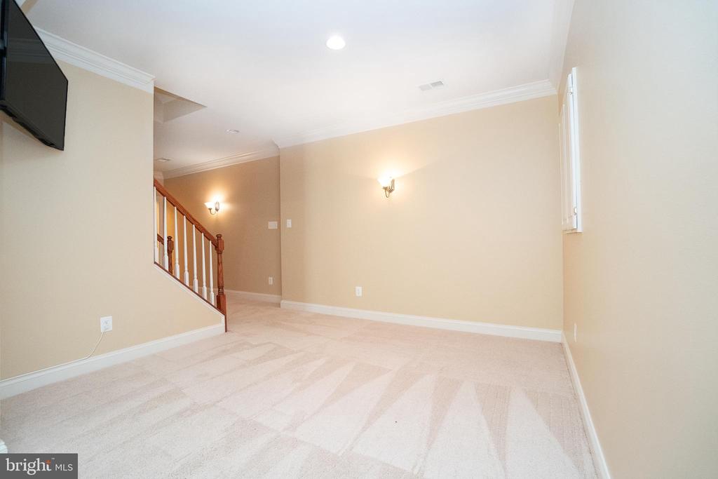 7165 DUDIE RD, MARSHALL, Virginia 20115, 4 Bedrooms Bedrooms, ,4 BathroomsBathrooms,Residential,7165 DUDIE RD,VAFQ2022512 MLS # VAFQ2022512 7165 DUDIE RD, MARSHALL, Virginia 20115, 4 Bedrooms Bedrooms, ,4 BathroomsBathrooms,Residential,7165 DUDIE RD,VAFQ2022512 MLS # VAFQ2022512