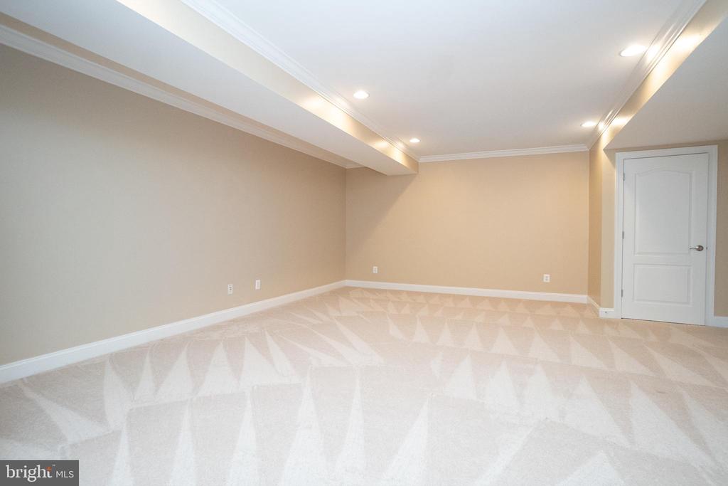 7165 DUDIE RD, MARSHALL, Virginia 20115, 4 Bedrooms Bedrooms, ,4 BathroomsBathrooms,Residential,7165 DUDIE RD,VAFQ2022512 MLS # VAFQ2022512 7165 DUDIE RD, MARSHALL, Virginia 20115, 4 Bedrooms Bedrooms, ,4 BathroomsBathrooms,Residential,7165 DUDIE RD,VAFQ2022512 MLS # VAFQ2022512
