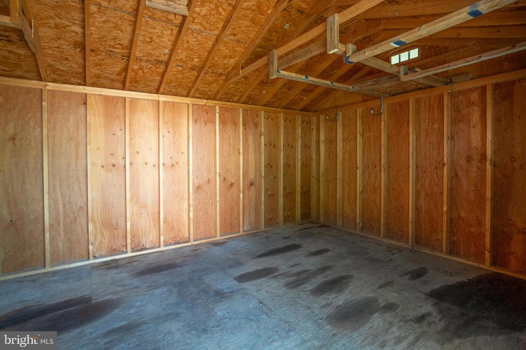 7165 DUDIE RD, MARSHALL, Virginia 20115, 4 Bedrooms Bedrooms, ,4 BathroomsBathrooms,Residential,7165 DUDIE RD,VAFQ2022512 MLS # VAFQ2022512 7165 DUDIE RD, MARSHALL, Virginia 20115, 4 Bedrooms Bedrooms, ,4 BathroomsBathrooms,Residential,7165 DUDIE RD,VAFQ2022512 MLS # VAFQ2022512