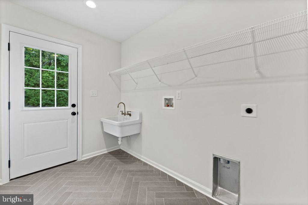 201 SECLUSION SHORES DR, MINERAL, Virginia 23117, 7 Bedrooms Bedrooms, ,4 BathroomsBathrooms,Residential,201 SECLUSION SHORES DR,VALA2010064 MLS # VALA2010064 201 SECLUSION SHORES DR, MINERAL, Virginia 23117, 7 Bedrooms Bedrooms, ,4 BathroomsBathrooms,Residential,201 SECLUSION SHORES DR,VALA2010064 MLS # VALA2010064