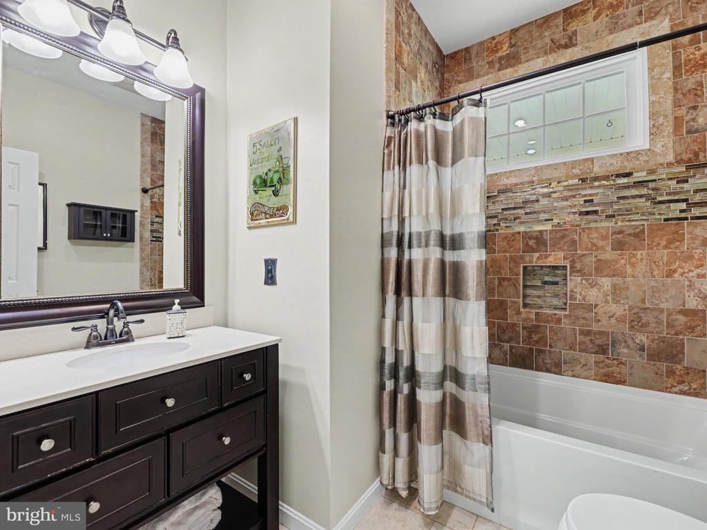 3226 CAVALRY RIDGE CT, FREDERICKSBURG, Virginia 22408, 3 Bedrooms Bedrooms, ,2 BathroomsBathrooms,Residential,3226 CAVALRY RIDGE CT,VASP2042874 MLS # VASP2042874