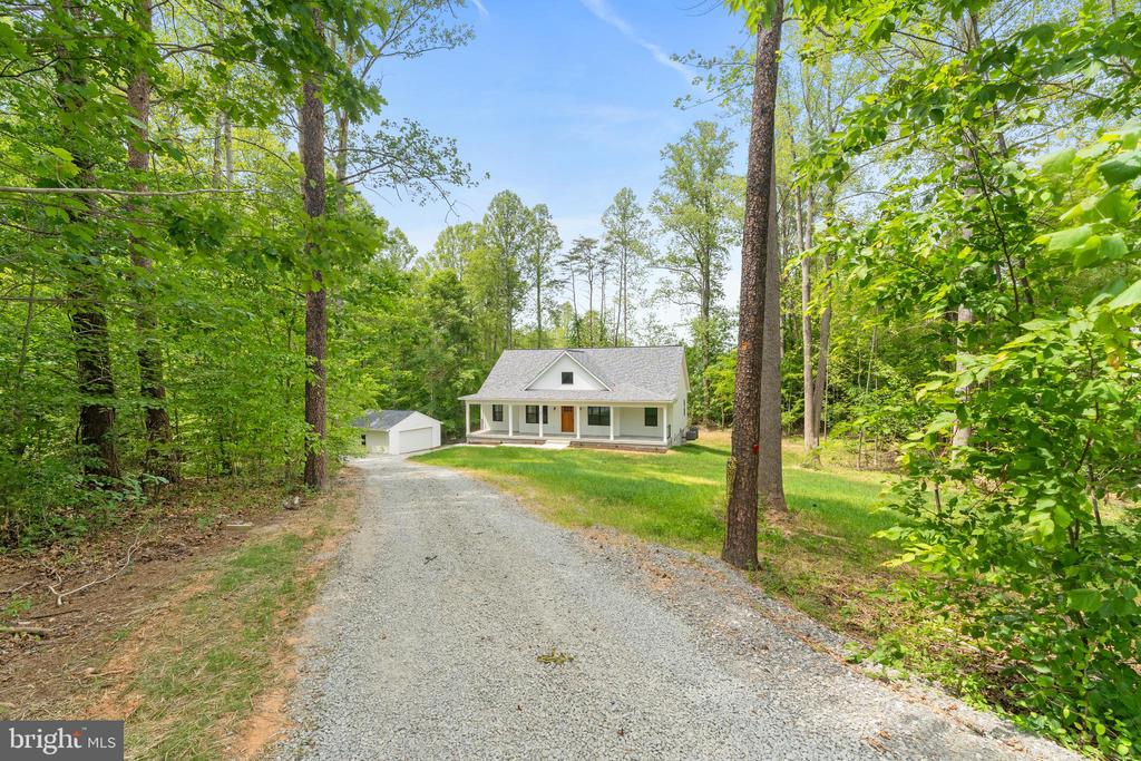 86 VIRGINIA PINES CT, LOUISA, Virginia 23093, 5 Bedrooms Bedrooms, ,3 BathroomsBathrooms,Residential,86 VIRGINIA PINES CT,VALA2010066 MLS # VALA2010066 86 VIRGINIA PINES CT, LOUISA, Virginia 23093, 5 Bedrooms Bedrooms, ,3 BathroomsBathrooms,Residential,86 VIRGINIA PINES CT,VALA2010066 MLS # VALA2010066
