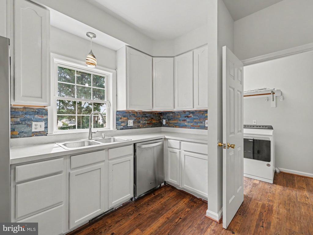 11402 SILVERLEAF LN, FREDERICKSBURG, Virginia 22407, 4 Bedrooms Bedrooms, ,2 BathroomsBathrooms,Residential,11402 SILVERLEAF LN,VASP2042742 MLS # VASP2042742 11402 SILVERLEAF LN, FREDERICKSBURG, Virginia 22407, 4 Bedrooms Bedrooms, ,2 BathroomsBathrooms,Residential,11402 SILVERLEAF LN,VASP2042742 MLS # VASP2042742