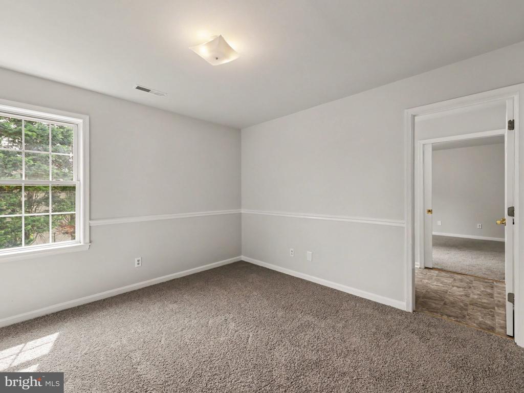 11402 SILVERLEAF LN, FREDERICKSBURG, Virginia 22407, 4 Bedrooms Bedrooms, ,2 BathroomsBathrooms,Residential,11402 SILVERLEAF LN,VASP2042742 MLS # VASP2042742 11402 SILVERLEAF LN, FREDERICKSBURG, Virginia 22407, 4 Bedrooms Bedrooms, ,2 BathroomsBathrooms,Residential,11402 SILVERLEAF LN,VASP2042742 MLS # VASP2042742