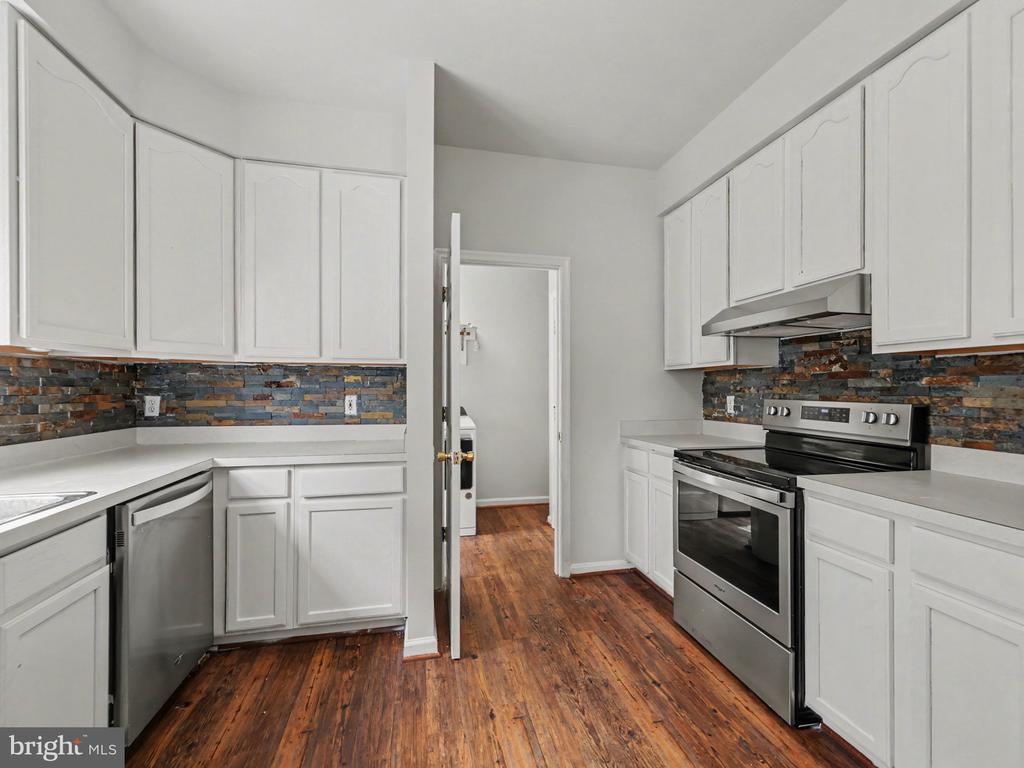 11402 SILVERLEAF LN, FREDERICKSBURG, Virginia 22407, 4 Bedrooms Bedrooms, ,2 BathroomsBathrooms,Residential,11402 SILVERLEAF LN,VASP2042742 MLS # VASP2042742 11402 SILVERLEAF LN, FREDERICKSBURG, Virginia 22407, 4 Bedrooms Bedrooms, ,2 BathroomsBathrooms,Residential,11402 SILVERLEAF LN,VASP2042742 MLS # VASP2042742