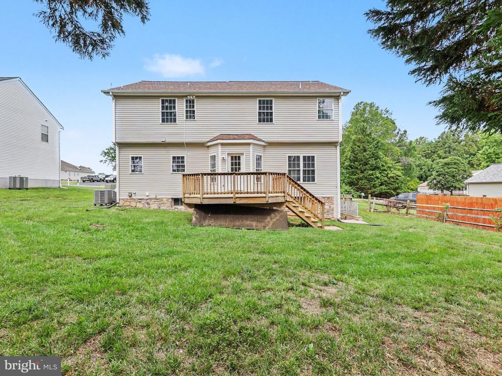 11402 SILVERLEAF LN, FREDERICKSBURG, Virginia 22407, 4 Bedrooms Bedrooms, ,2 BathroomsBathrooms,Residential,11402 SILVERLEAF LN,VASP2042742 MLS # VASP2042742 11402 SILVERLEAF LN, FREDERICKSBURG, Virginia 22407, 4 Bedrooms Bedrooms, ,2 BathroomsBathrooms,Residential,11402 SILVERLEAF LN,VASP2042742 MLS # VASP2042742