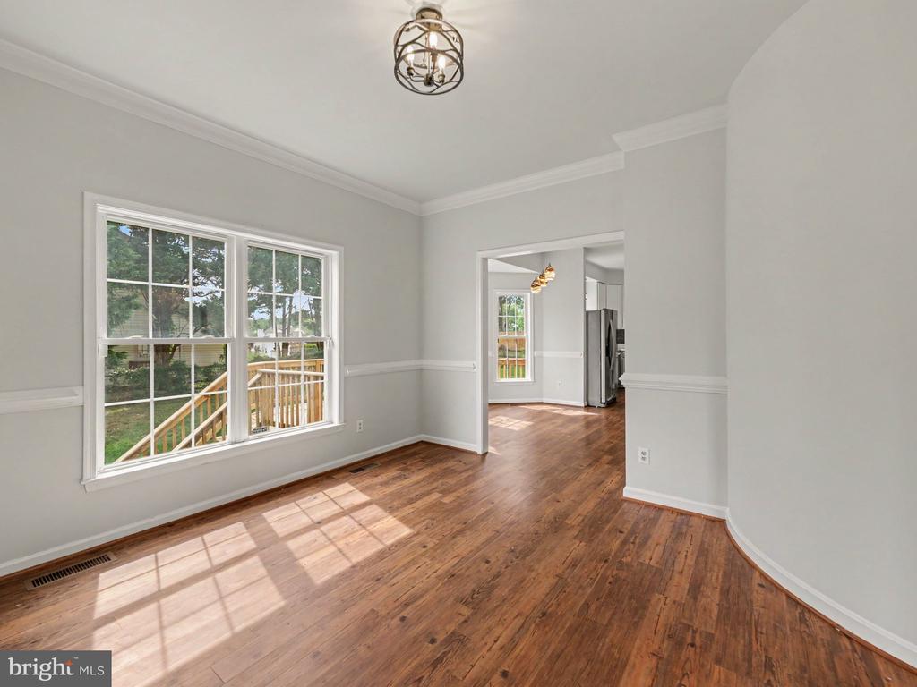 11402 SILVERLEAF LN, FREDERICKSBURG, Virginia 22407, 4 Bedrooms Bedrooms, ,2 BathroomsBathrooms,Residential,11402 SILVERLEAF LN,VASP2042742 MLS # VASP2042742 11402 SILVERLEAF LN, FREDERICKSBURG, Virginia 22407, 4 Bedrooms Bedrooms, ,2 BathroomsBathrooms,Residential,11402 SILVERLEAF LN,VASP2042742 MLS # VASP2042742