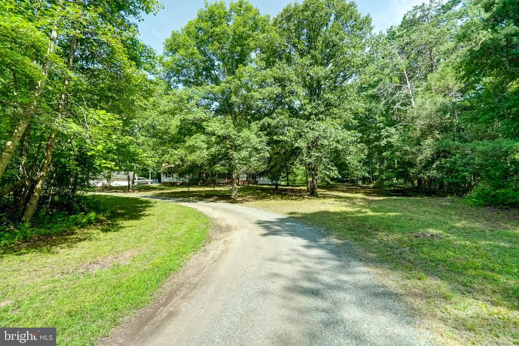 5275 NEW LINE RD, GUM SPRING, Virginia 23065, 3 Bedrooms Bedrooms, ,3 BathroomsBathrooms,Residential,5275 NEW LINE RD,VALA2009998 MLS # VALA2009998 5275 NEW LINE RD, GUM SPRING, Virginia 23065, 3 Bedrooms Bedrooms, ,3 BathroomsBathrooms,Residential,5275 NEW LINE RD,VALA2009998 MLS # VALA2009998
