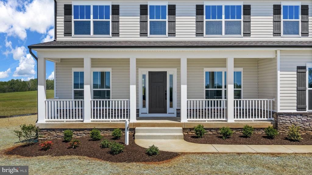 HUNTING LANE, WARRENTON, Virginia 20186, 4 Bedrooms Bedrooms, ,4 BathroomsBathrooms,Residential,HUNTING LANE,VAFQ2022380 MLS # VAFQ2022380
