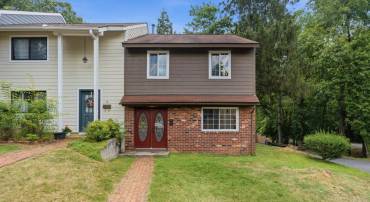 5 WOODLAKE DR, CHARLOTTESVILLE, Virginia 22901, 3 Bedrooms Bedrooms, ,1 BathroomBathrooms,Residential,5 WOODLAKE DR,VAAB2001250 MLS # VAAB2001250