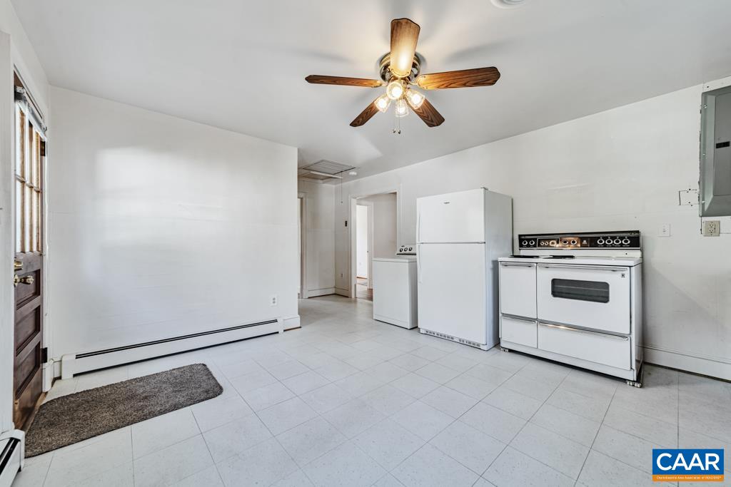119 POPLAR AVE, MINERAL, Virginia 23117, 2 Bedrooms Bedrooms, ,1 BathroomBathrooms,Residential,119 POPLAR AVE,678391 MLS # 678391 119 POPLAR AVE, MINERAL, Virginia 23117, 2 Bedrooms Bedrooms, ,1 BathroomBathrooms,Residential,119 POPLAR AVE,678391 MLS # 678391