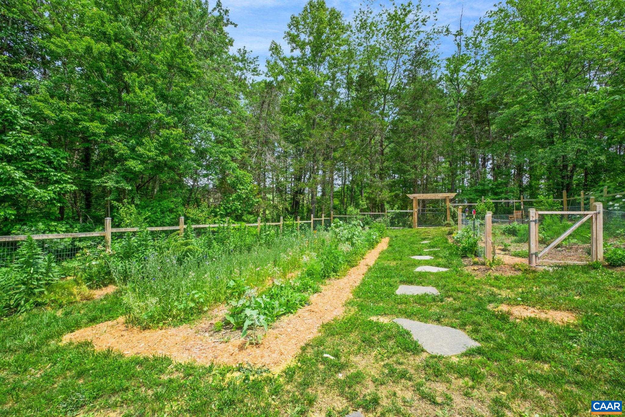 434 N GREENE ACRES RD, STANARDSVILLE, Virginia 22973, 4 Bedrooms Bedrooms, ,3 BathroomsBathrooms,Residential,434 N GREENE ACRES RD,678397 MLS # 678397 434 N GREENE ACRES RD, STANARDSVILLE, Virginia 22973, 4 Bedrooms Bedrooms, ,3 BathroomsBathrooms,Residential,434 N GREENE ACRES RD,678397 MLS # 678397