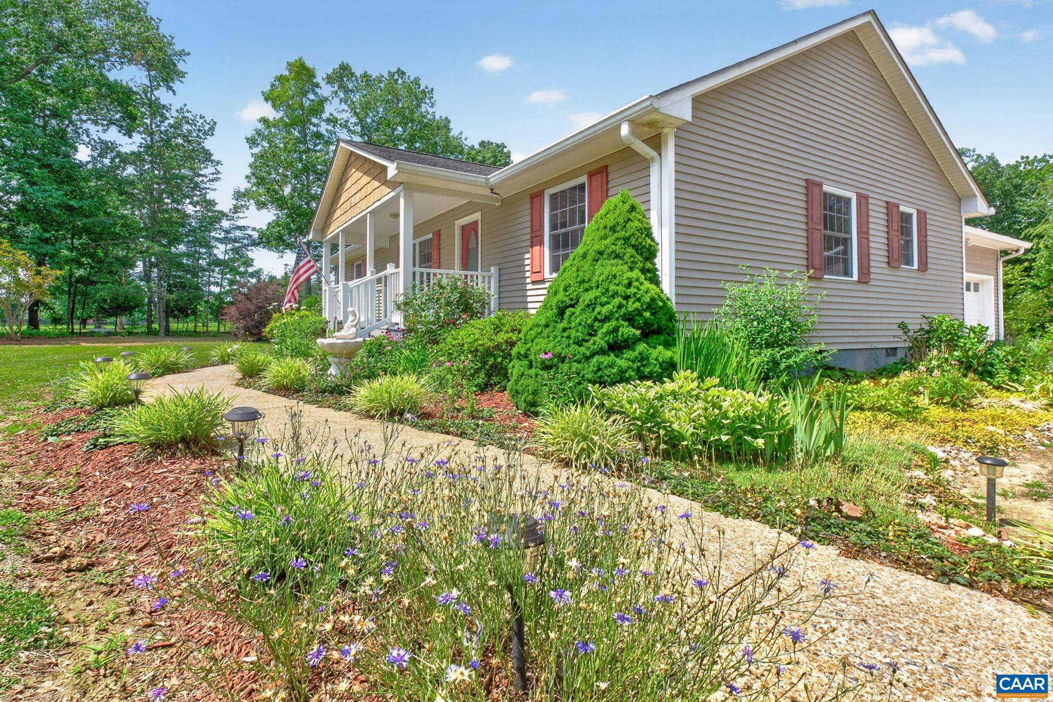 3219 S SPOTSWOOD TRL, LOUISA, Virginia 23093, 3 Bedrooms Bedrooms, ,2 BathroomsBathrooms,Residential,3219 S SPOTSWOOD TRL,678404 MLS # 678404 3219 S SPOTSWOOD TRL, LOUISA, Virginia 23093, 3 Bedrooms Bedrooms, ,2 BathroomsBathrooms,Residential,3219 S SPOTSWOOD TRL,678404 MLS # 678404