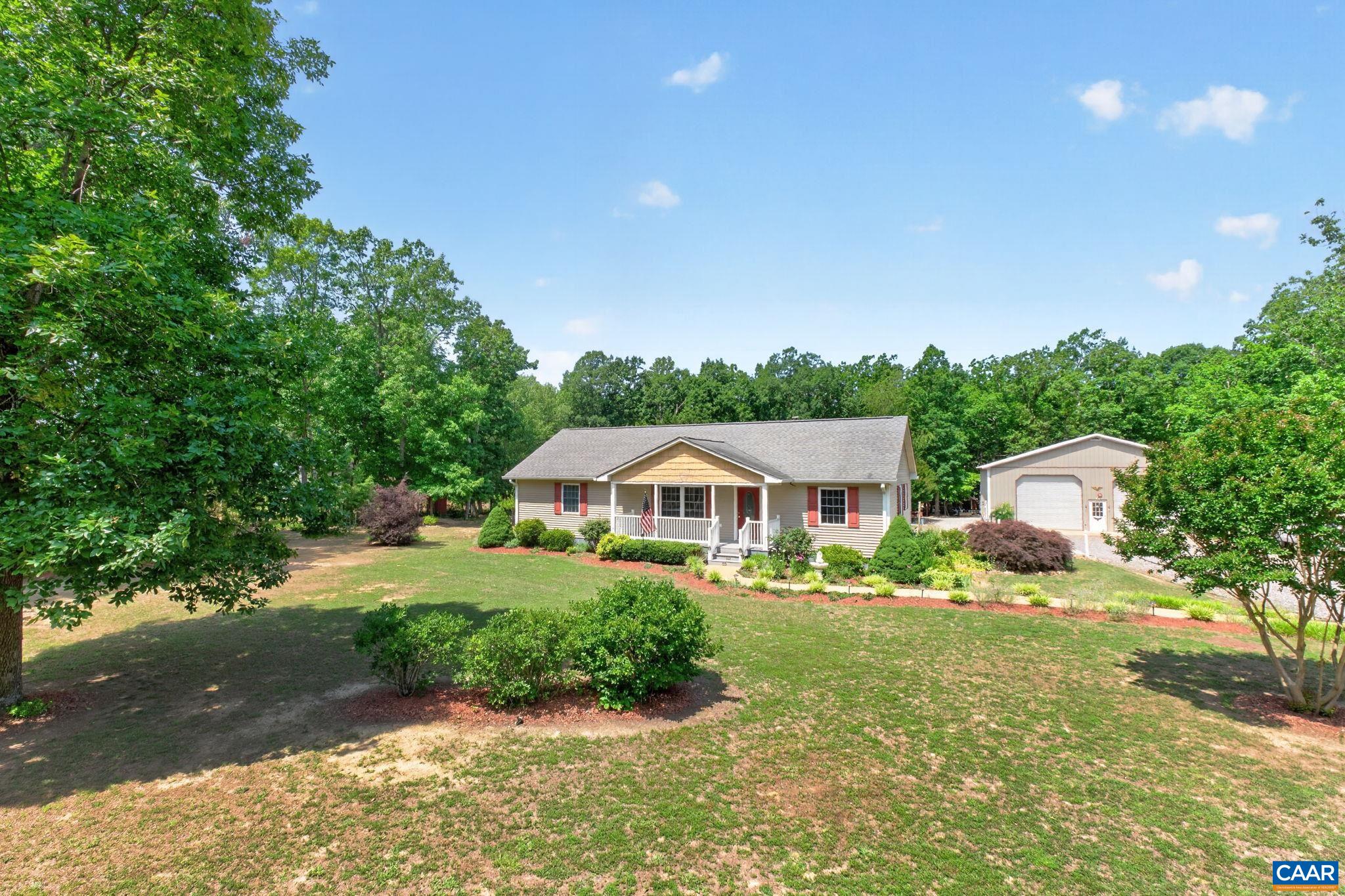 3219 S SPOTSWOOD TRL, LOUISA, Virginia 23093, 3 Bedrooms Bedrooms, ,2 BathroomsBathrooms,Residential,3219 S SPOTSWOOD TRL,678404 MLS # 678404 3219 S SPOTSWOOD TRL, LOUISA, Virginia 23093, 3 Bedrooms Bedrooms, ,2 BathroomsBathrooms,Residential,3219 S SPOTSWOOD TRL,678404 MLS # 678404