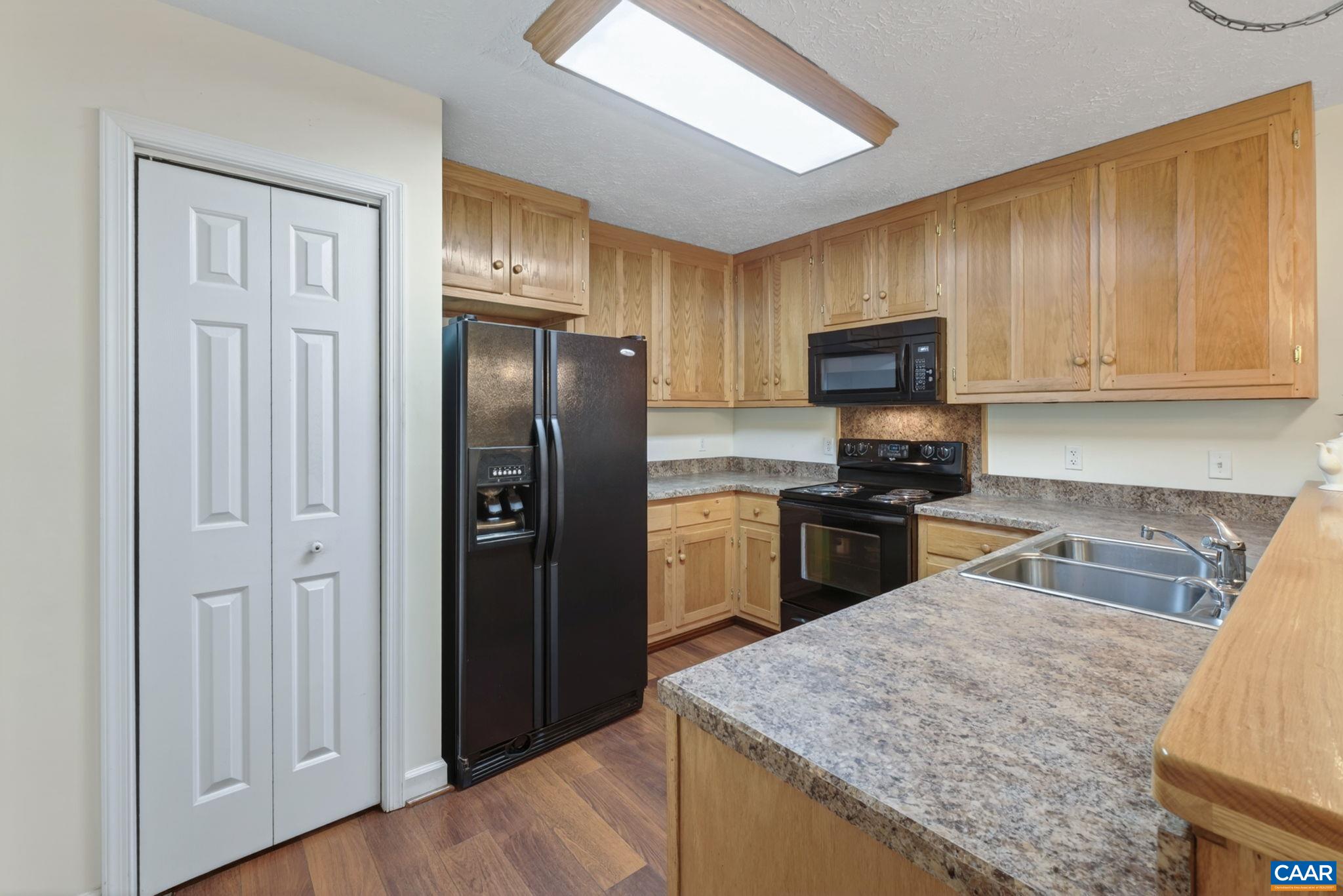 3219 S SPOTSWOOD TRL, LOUISA, Virginia 23093, 3 Bedrooms Bedrooms, ,2 BathroomsBathrooms,Residential,3219 S SPOTSWOOD TRL,678404 MLS # 678404 3219 S SPOTSWOOD TRL, LOUISA, Virginia 23093, 3 Bedrooms Bedrooms, ,2 BathroomsBathrooms,Residential,3219 S SPOTSWOOD TRL,678404 MLS # 678404