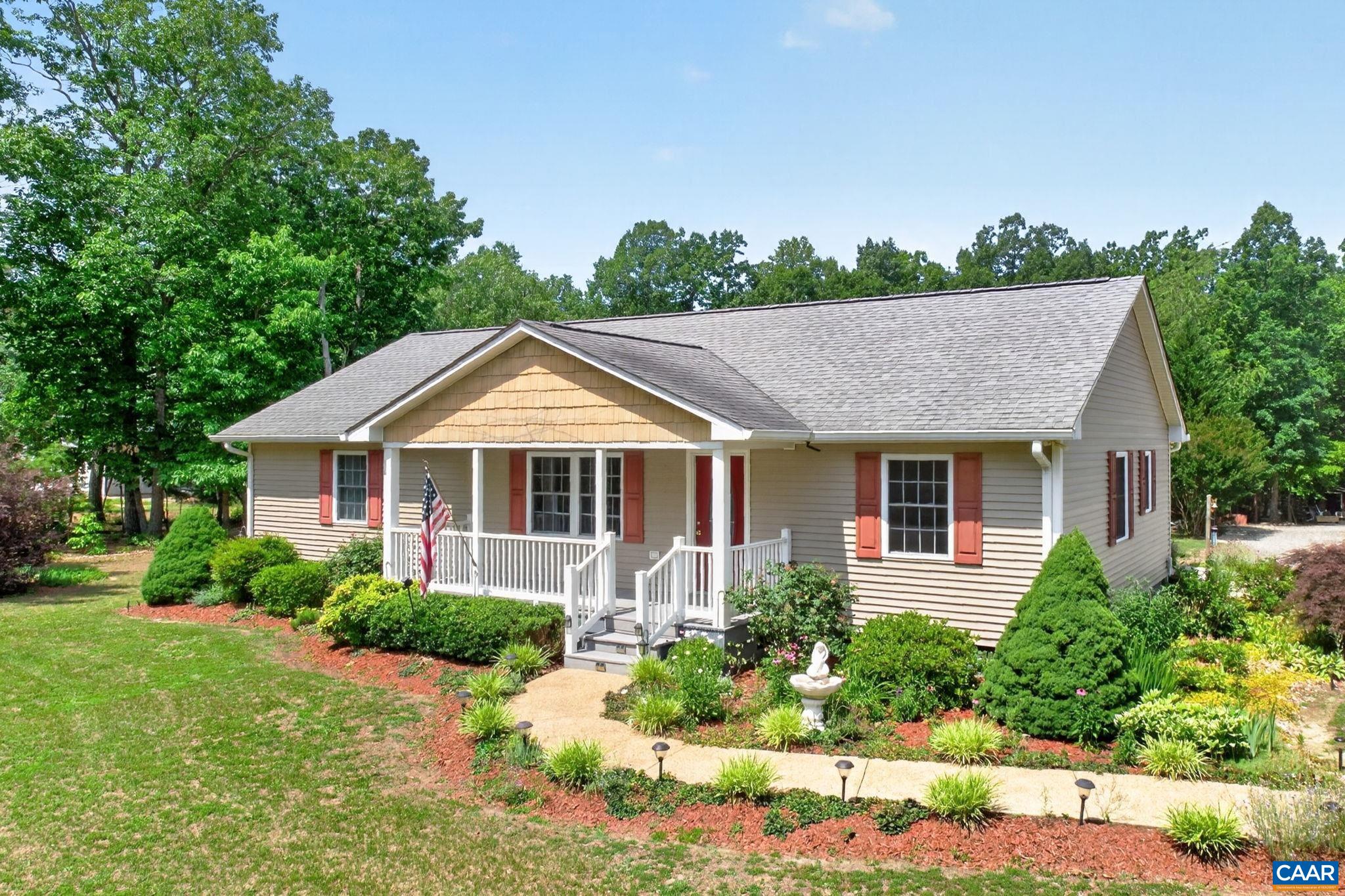 3219 S SPOTSWOOD TRL, LOUISA, Virginia 23093, 3 Bedrooms Bedrooms, ,2 BathroomsBathrooms,Residential,3219 S SPOTSWOOD TRL,678404 MLS # 678404 3219 S SPOTSWOOD TRL, LOUISA, Virginia 23093, 3 Bedrooms Bedrooms, ,2 BathroomsBathrooms,Residential,3219 S SPOTSWOOD TRL,678404 MLS # 678404