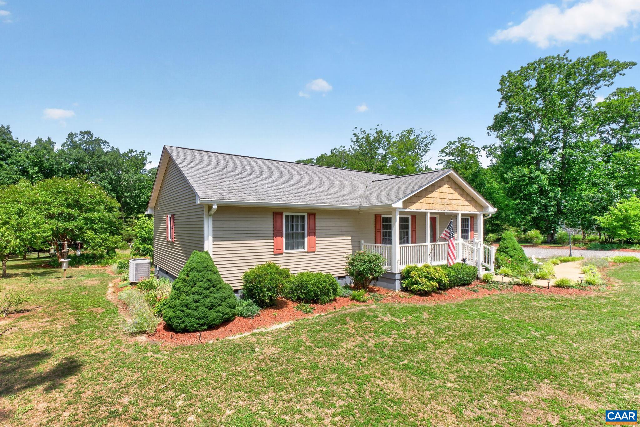 3219 S SPOTSWOOD TRL, LOUISA, Virginia 23093, 3 Bedrooms Bedrooms, ,2 BathroomsBathrooms,Residential,3219 S SPOTSWOOD TRL,678404 MLS # 678404 3219 S SPOTSWOOD TRL, LOUISA, Virginia 23093, 3 Bedrooms Bedrooms, ,2 BathroomsBathrooms,Residential,3219 S SPOTSWOOD TRL,678404 MLS # 678404