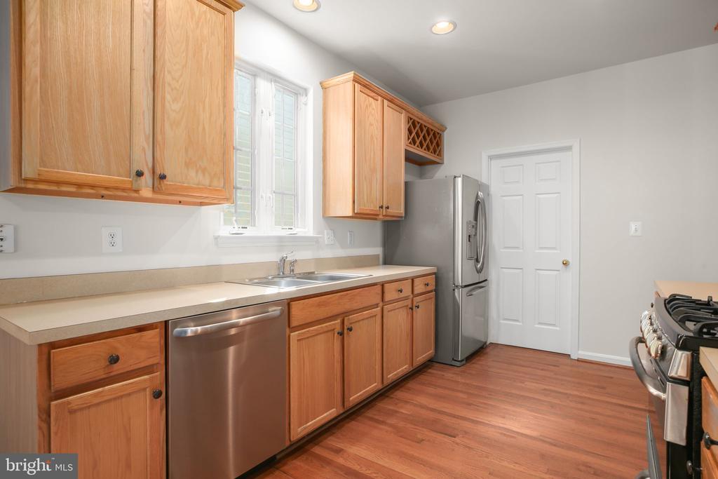 35277 BALMORAL DR, LOCUST GROVE, Virginia 22508, 4 Bedrooms Bedrooms, ,3 BathroomsBathrooms,Residential,35277 BALMORAL DR,VAOR2014304 MLS # VAOR2014304