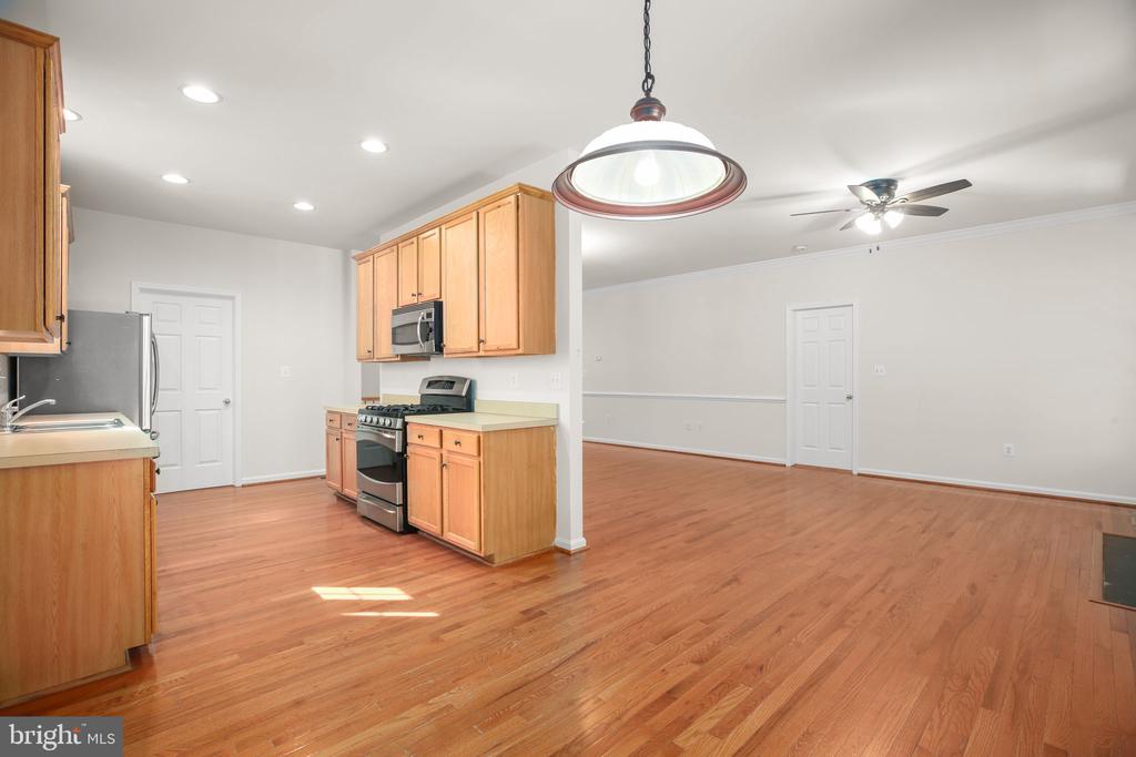 35277 BALMORAL DR, LOCUST GROVE, Virginia 22508, 4 Bedrooms Bedrooms, ,3 BathroomsBathrooms,Residential,35277 BALMORAL DR,VAOR2014304 MLS # VAOR2014304